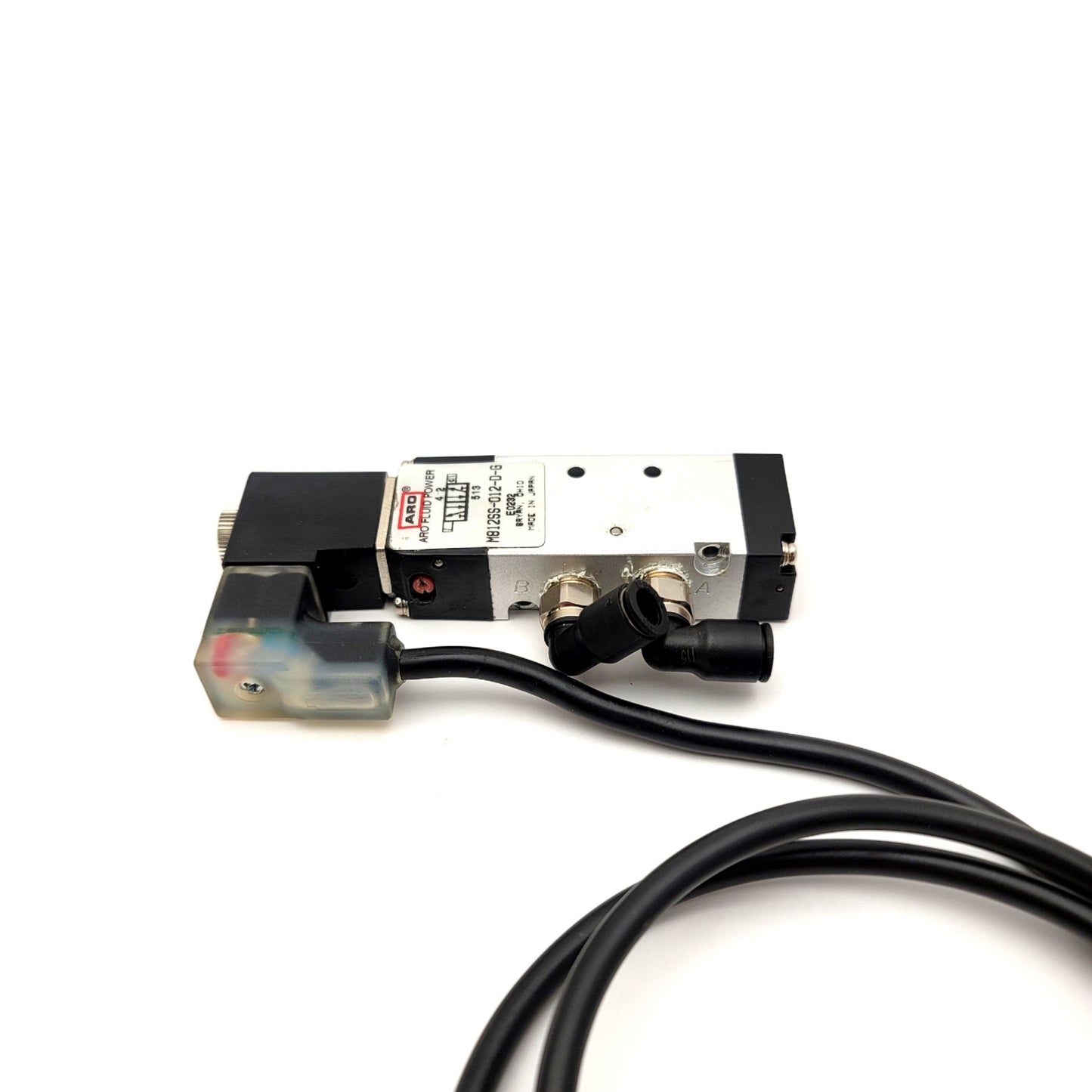 Used ARO M812SS-024-D-G 4-Way 2-Position Solenoid Valve 1/8"NPT, Coil: 24VDC, 115psi