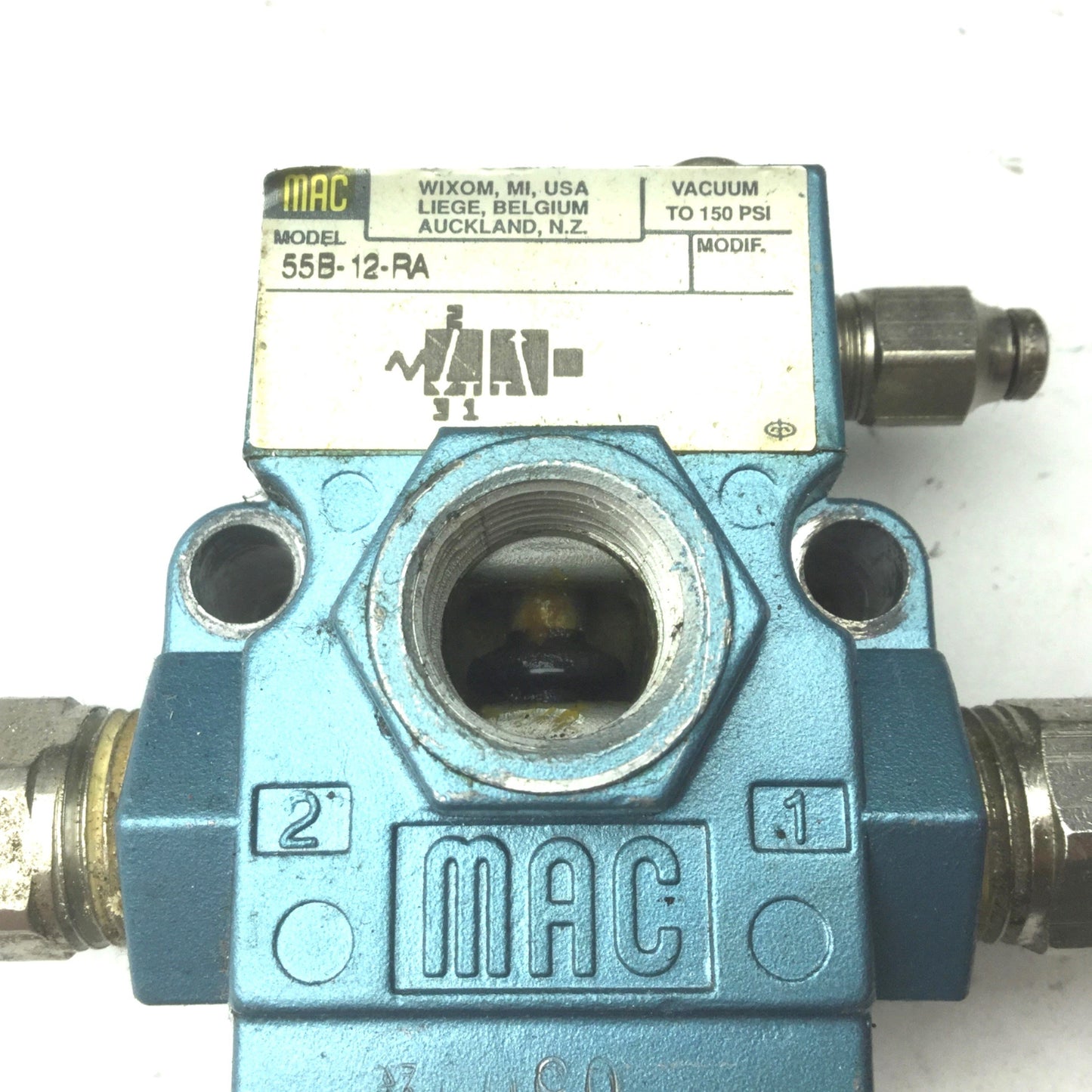 Used Mac Valve Assembly 55B-12-RA Solenoid Valve, 3-Way, 150PSI, 3/8" NPT Ports