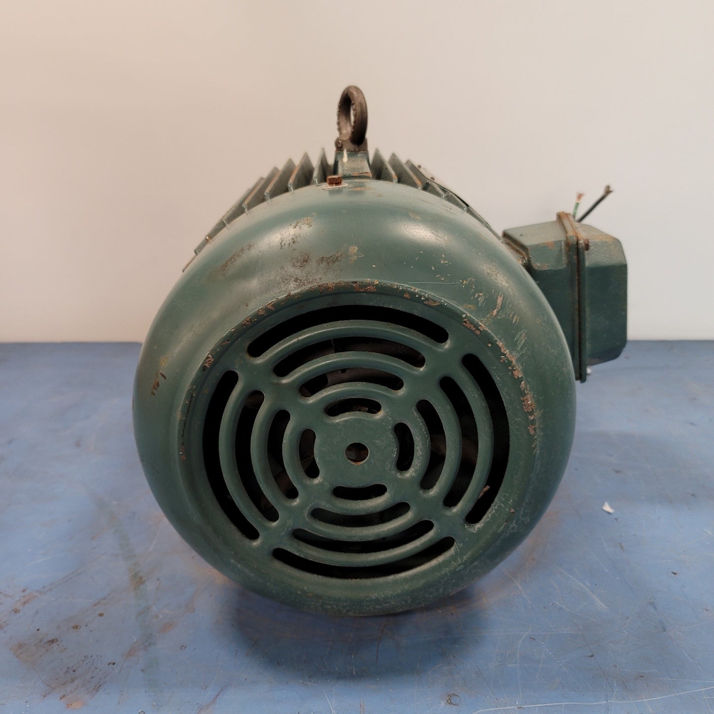 Used Leeson C215T34FB13A General Purpose 3-Phase Motor 15Hp, 3520RPM, 11.2kW, 215T