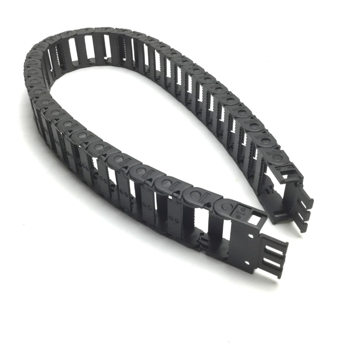 Used Igus E2.10.30.038 Energy Chain, Length: 27", Inside Dimensions: 1.2" x 0.4"