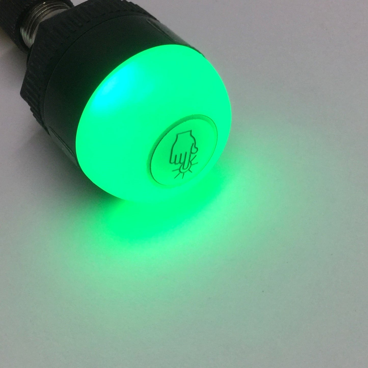 Used Banner K30APTXGF2Q EZ-LIGHT Illuminated Touch Button Sensor Switch PNP-NO, 24VDC