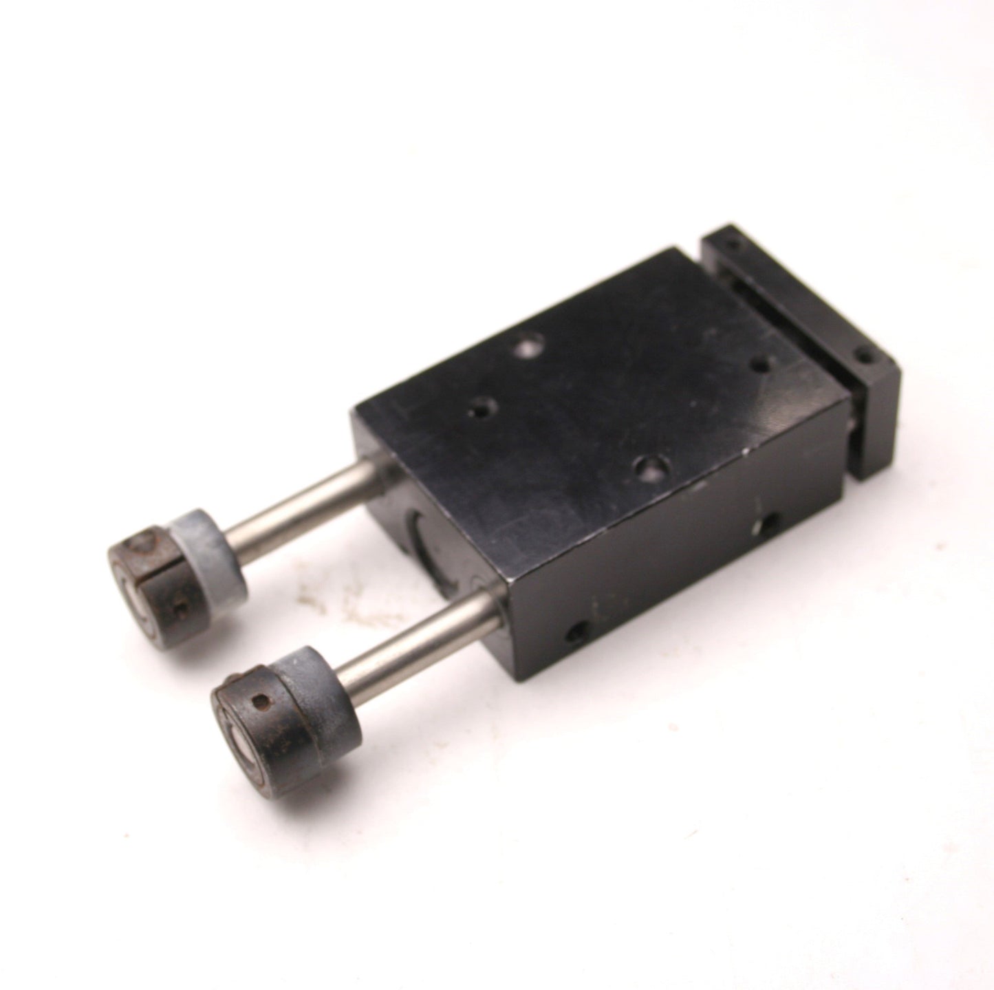 Used Double Acting 1" Stroke Pneumatic Guided Cylinder, 10/32-M5x0.8 Ports