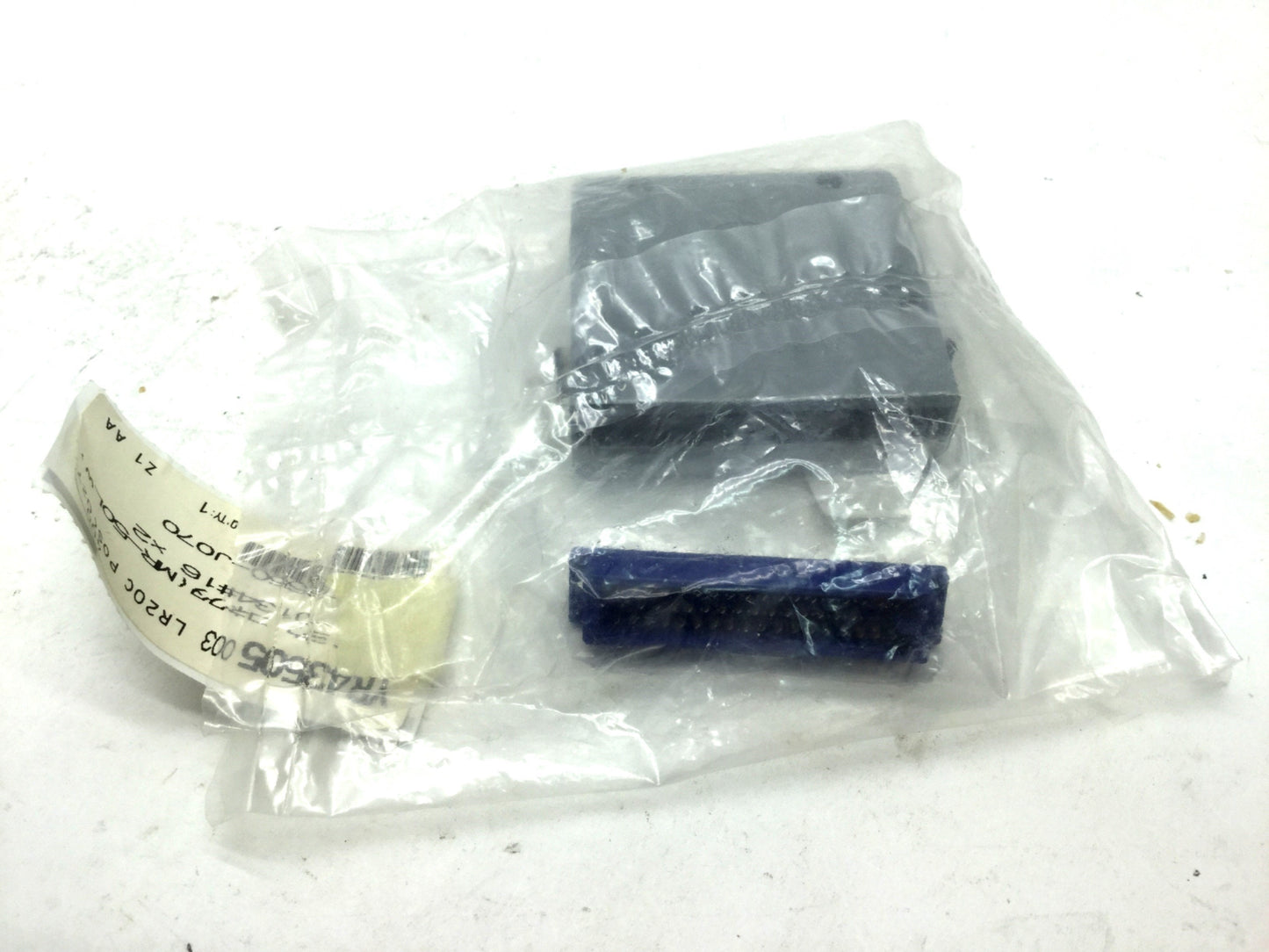 New Fanuc A63L-0001-0134/16 Male Connector 50-Pin