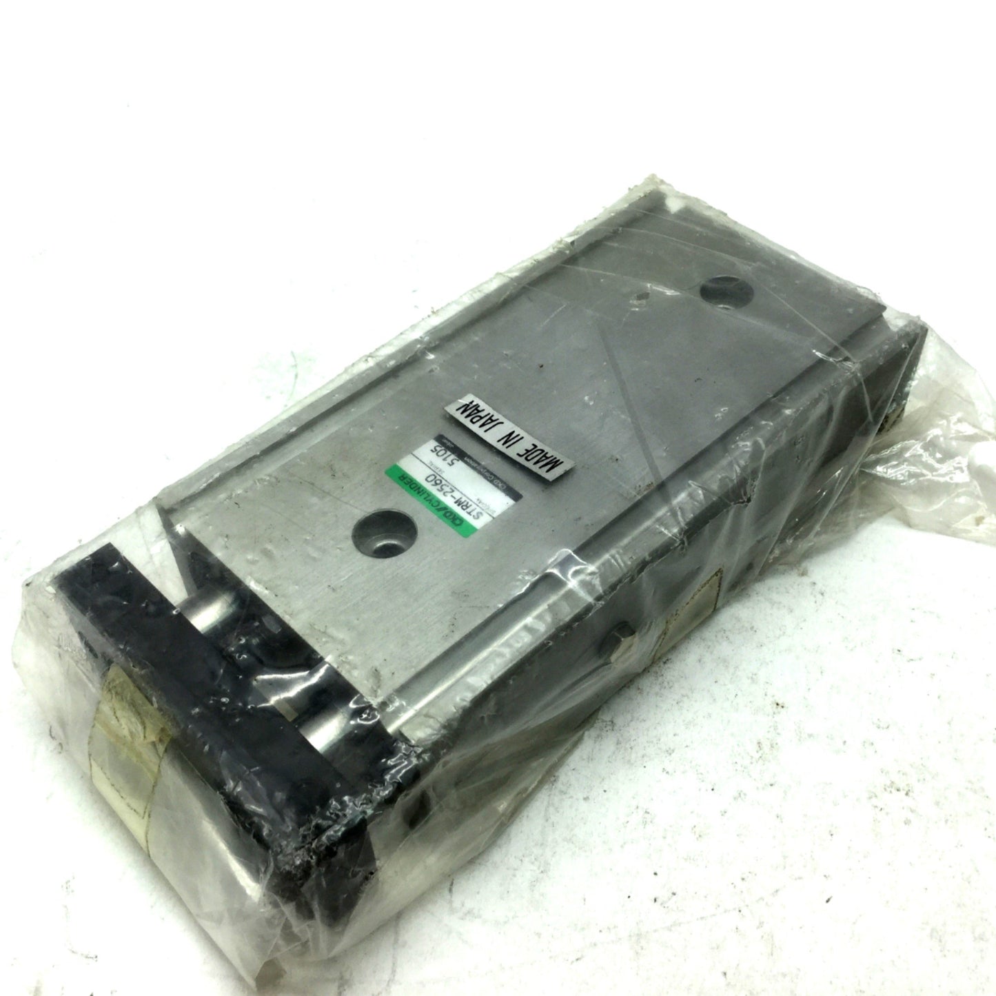 New CKD STRM-2560 Twin Rod Pneumatic Cylinder Bore: 25mm, Stroke: 60mm, 100 PSI, M5