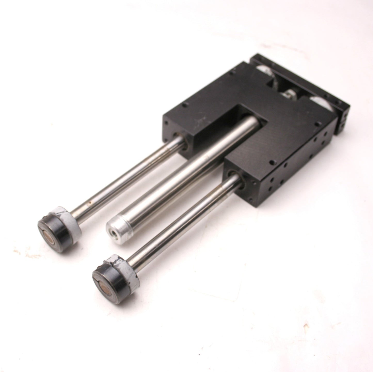 Used Double Acting Air Slide Guided Cylinder Stroke: 3-3/4", Ports: 10-32 UNF