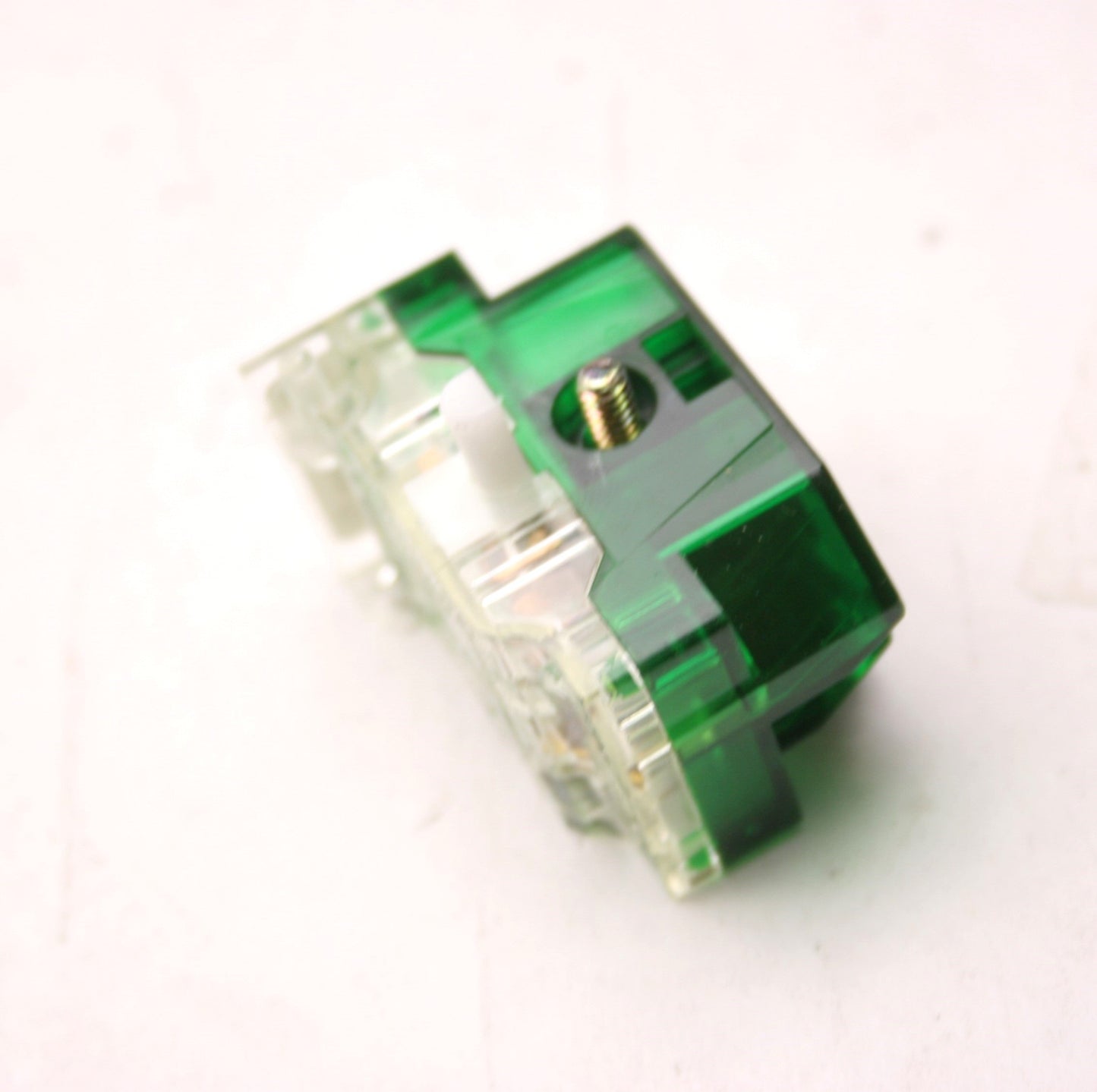 New Square D 9001 KA 2 30mm Contact Block, 12-24 AWG, A600-P600