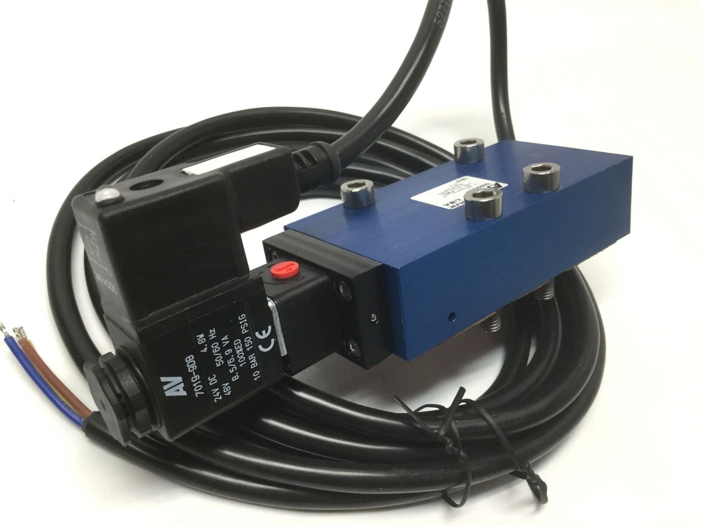 New – Open box Automatic I2000AAXR Pneumatic Solenoid Valve, 5-Port 2-Position, 24VDC Coil