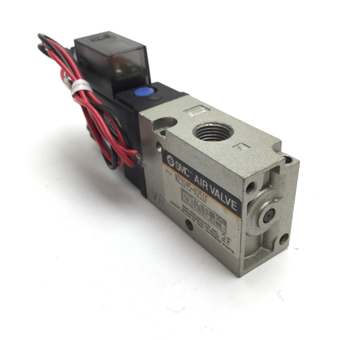 New – Open box SMC NZ3145-0251F Pneumatic Valve, 2-Position 3-Port, 12VDC, 1/8" NPT