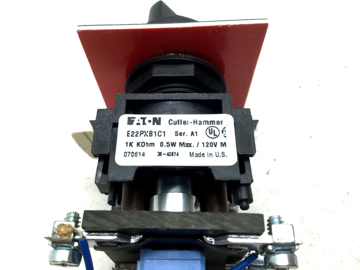 Used Eaton Cutler-Hammer E22PXB1C1 Potentiometer 22mm 1K Ohm 0.5W 120V