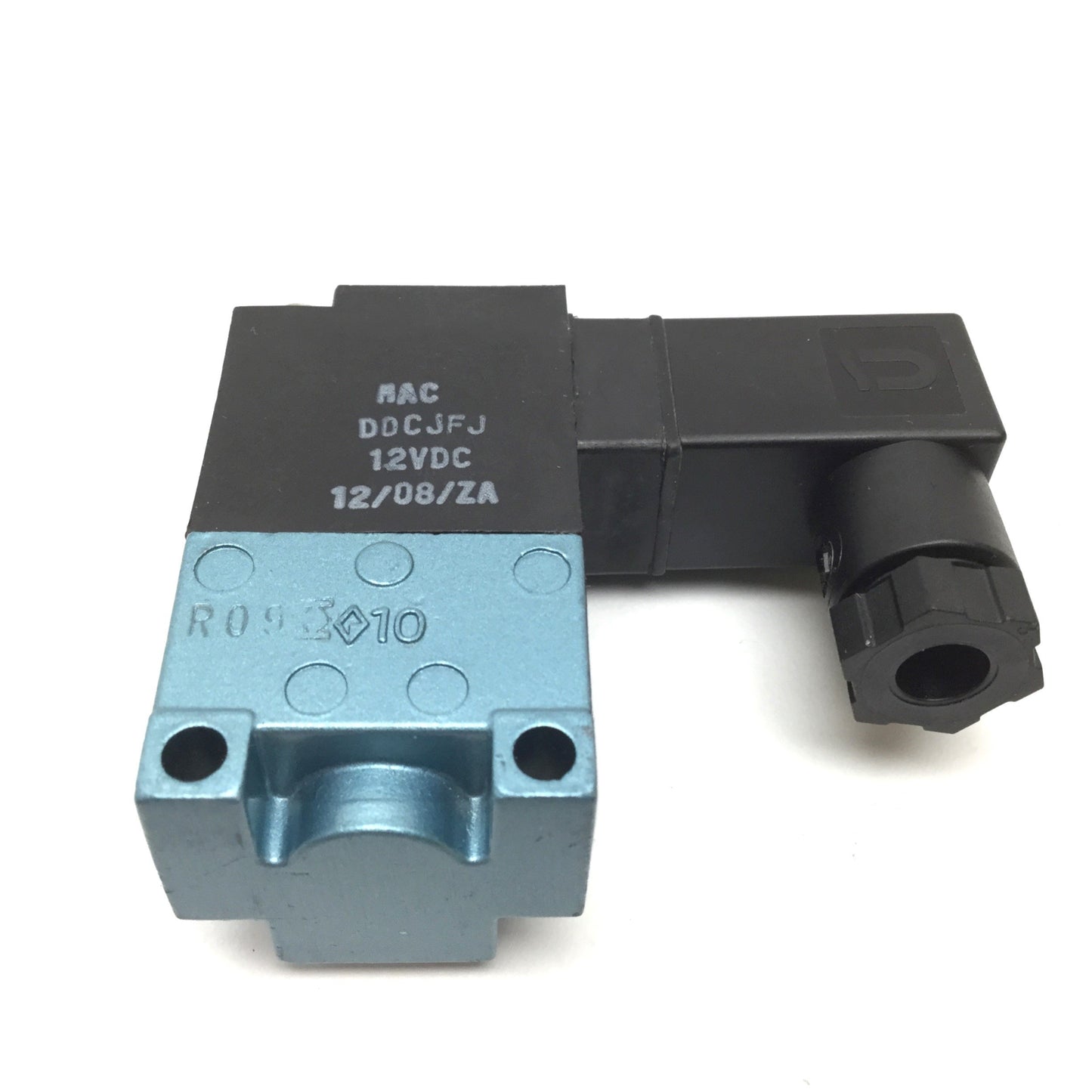 New Mac 35A-AAA-DDCJ-1KA Solenoid Valve, 2-Position 3-Port, 12VDC, 1/8" NPT, 120psi