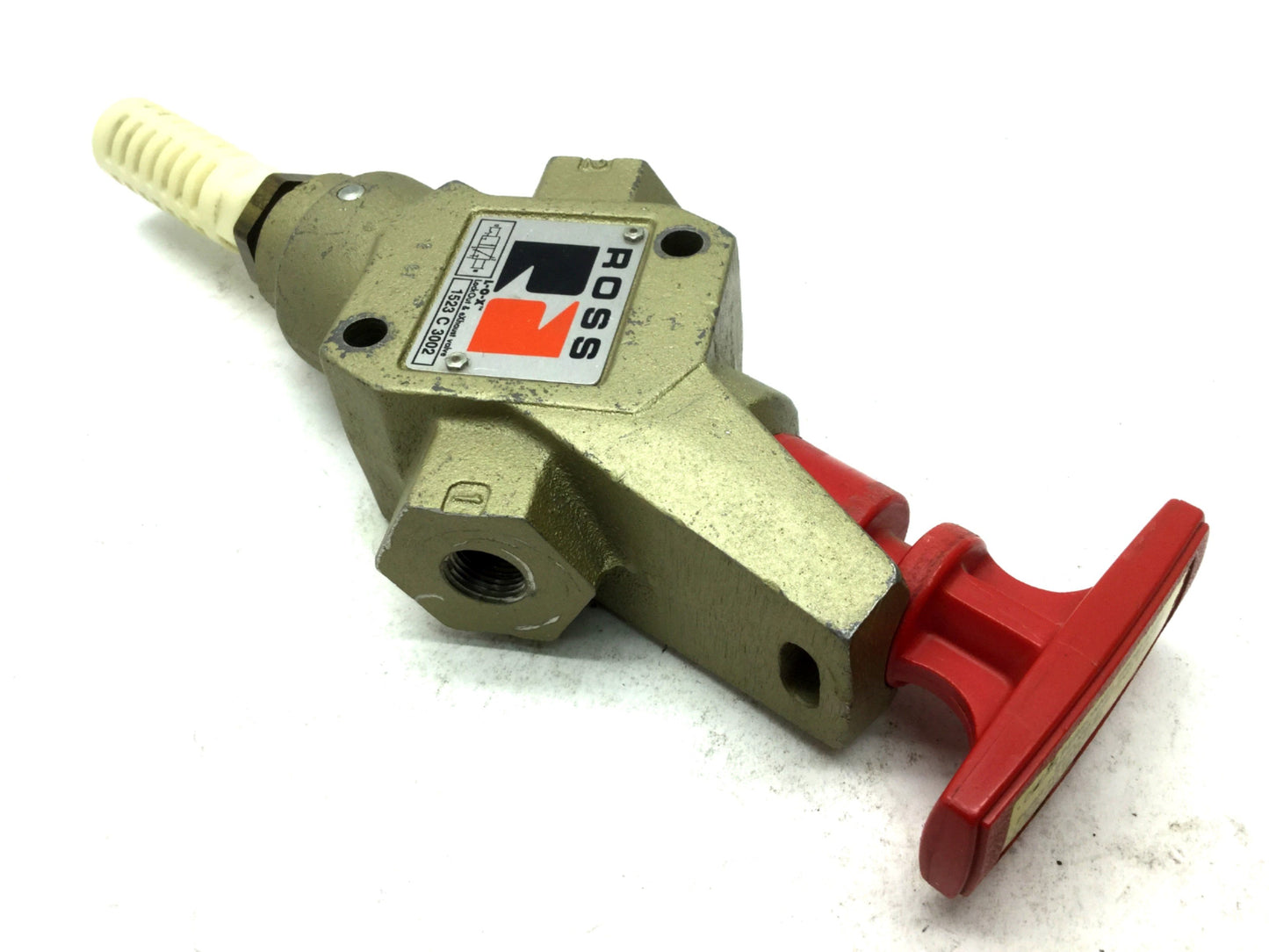 Used Ross 1523-C-3002 Pneumatic Lockout Tag Out Exhaust Valve L-O-X 3/8" BSPP 300 PSI