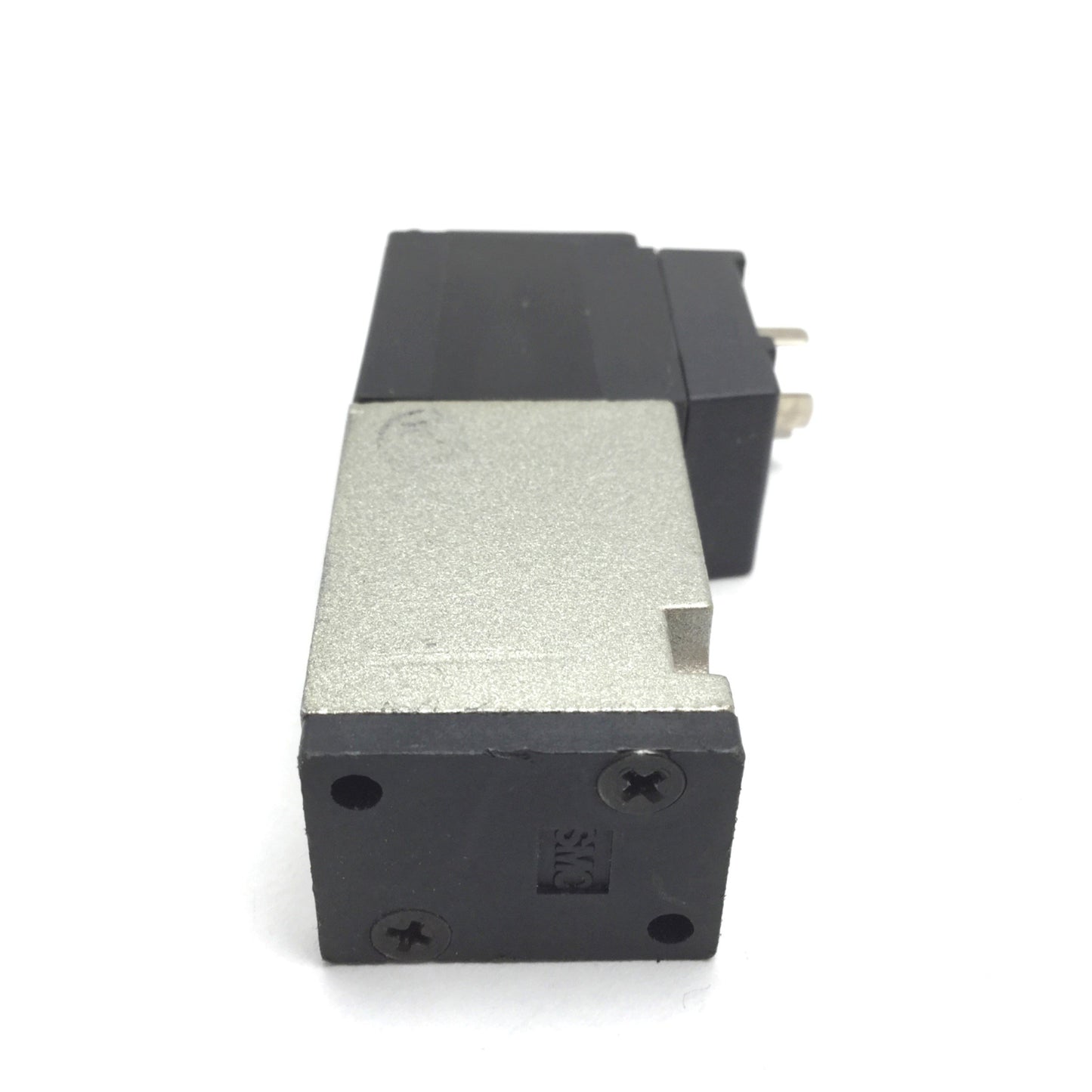 New – Open box SMC NVK3120 Solenoid Valve, 2-Position 5-Port, 24VDC, 1/8" NPT, 0-100psi