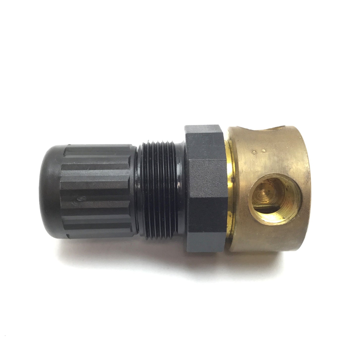 Used Norgren R06-255-NNEA Regulator, Inlet: 400psi Max, Outlet: 50psi Max, 1/4" NPT