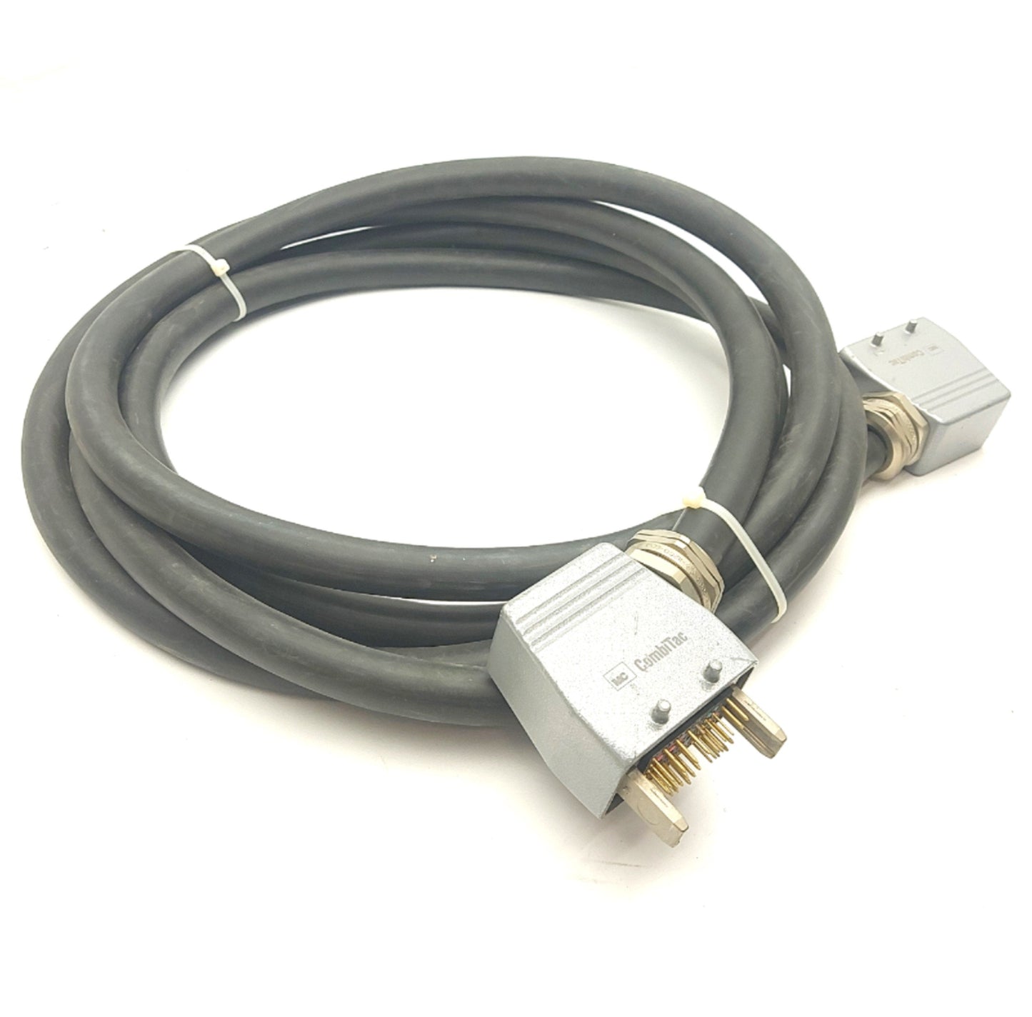 Used Staubli D24274202A TX/CS8 Series Main Robot Cable 5m Long 33-Pin Male to Female