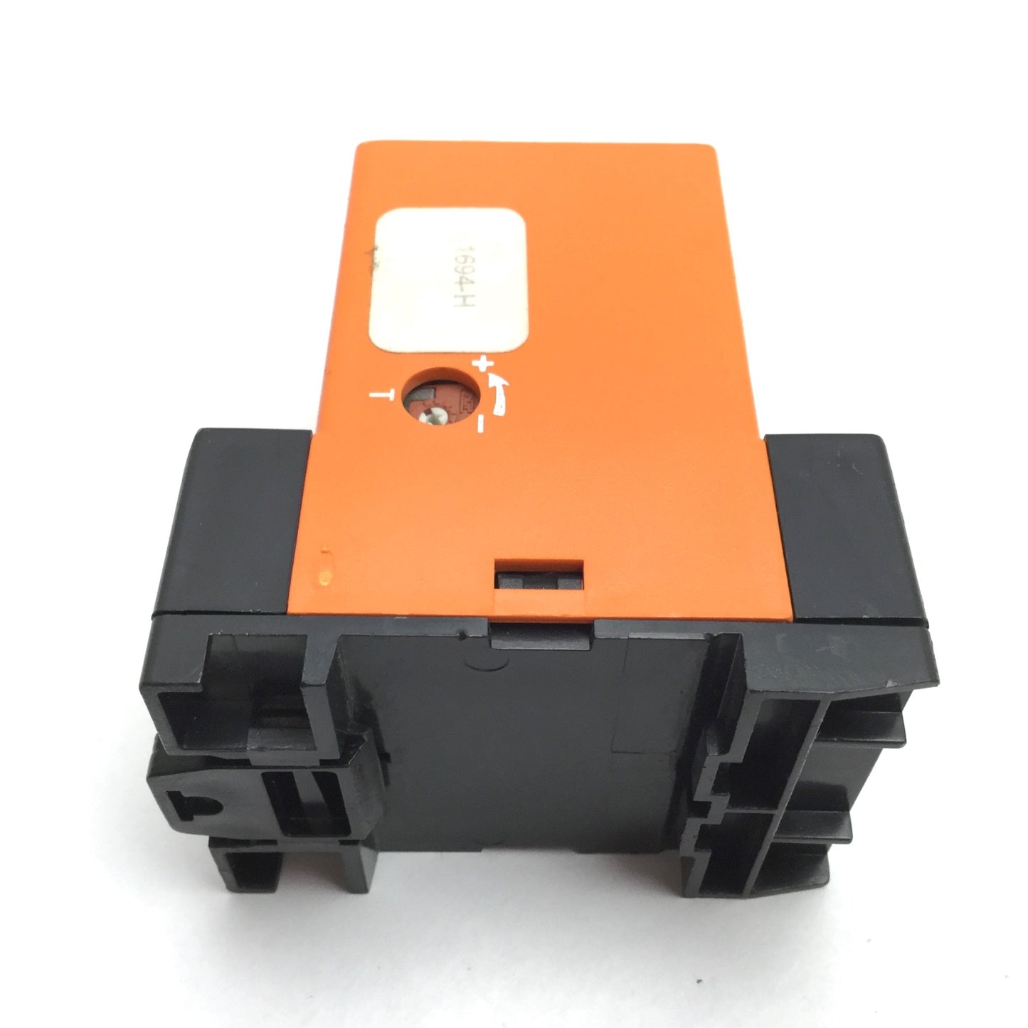 New – Open box Syrelec DIR.T Current Control Relay, Input: 110VAC, Output: SPDT 10A, DIN Rail