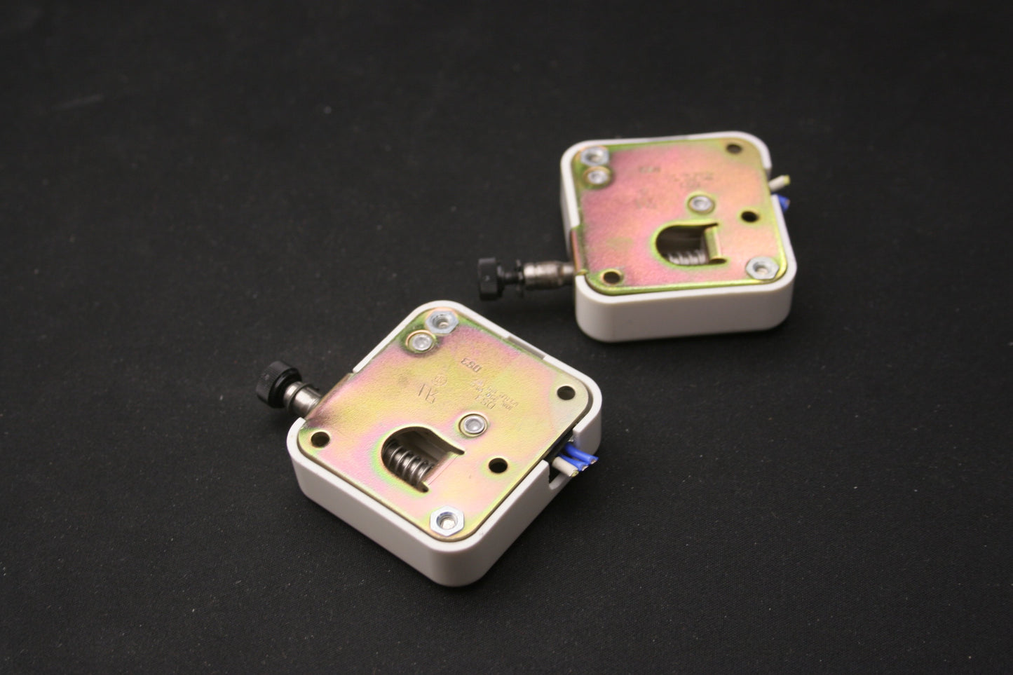 Used Lot of 2 Burgess DS3 Covered Style Momentary Switch, 10 A 250 VAC, 1/3HP 125 VAC