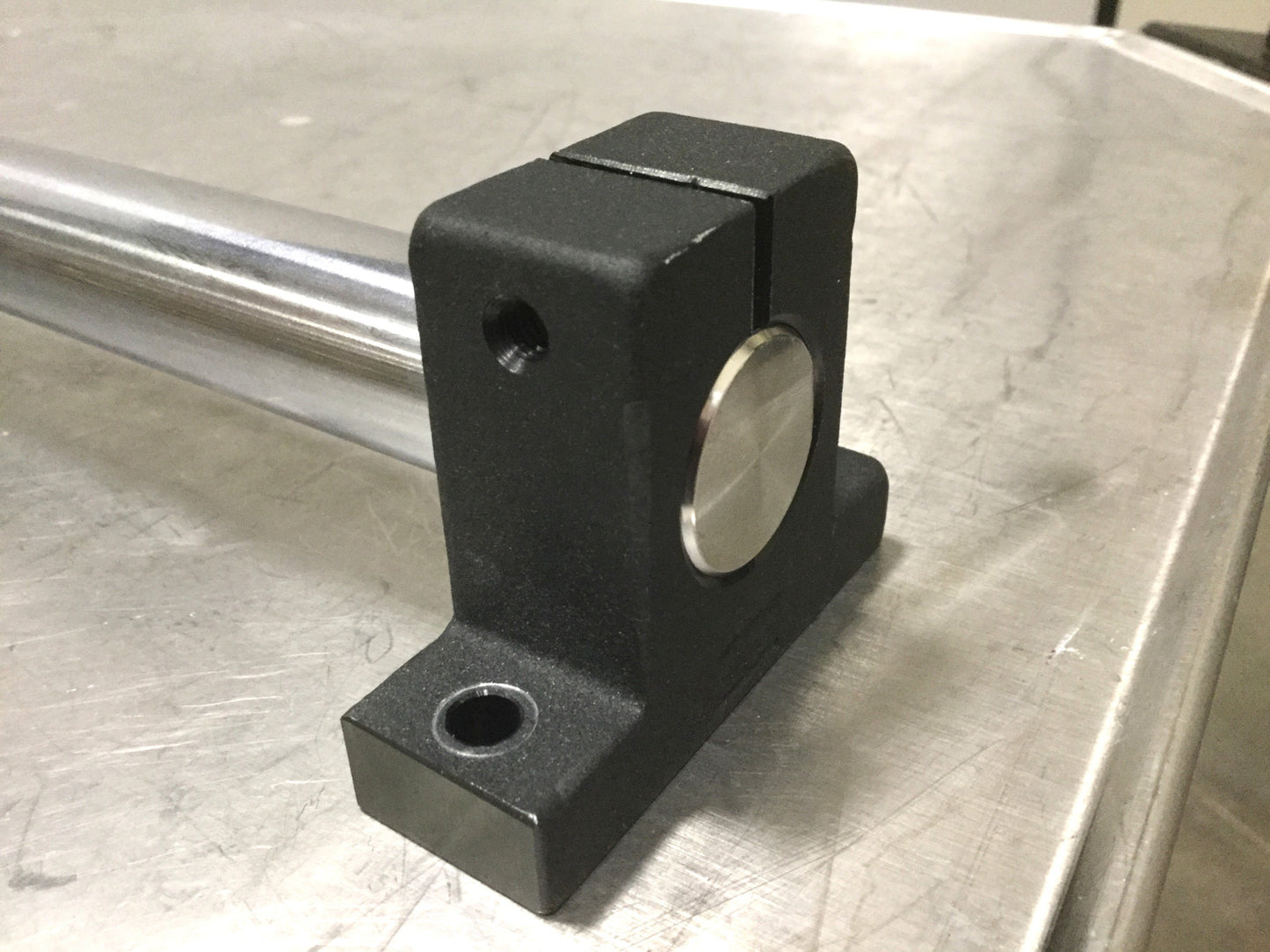 Used Linear Bearing Rod Stainless Steel Outer Diameter: 25mm Length: 1035mm W/ Stands