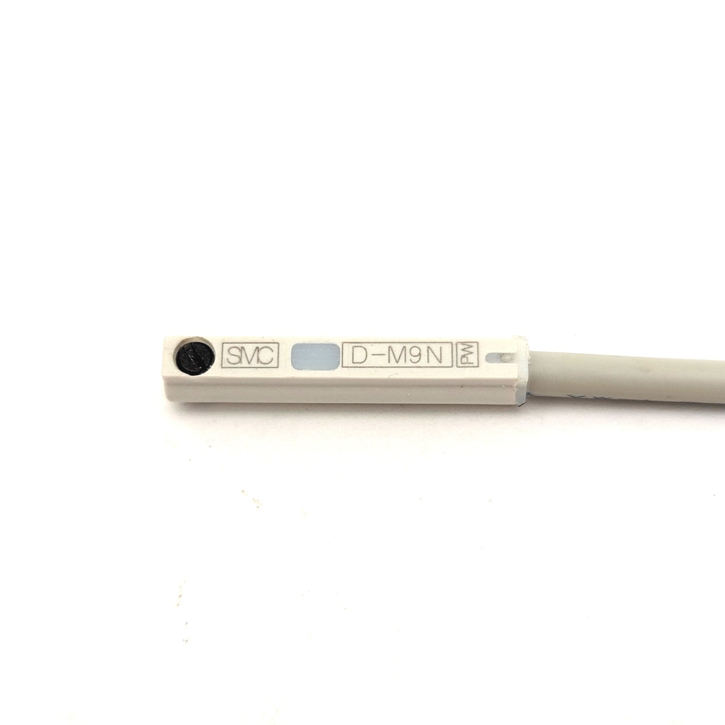 Used SMC D-M9N Direct Mounting Solid State Auto Switch 4.5-28VDC 40mA 3-Wire NPN 0.5M