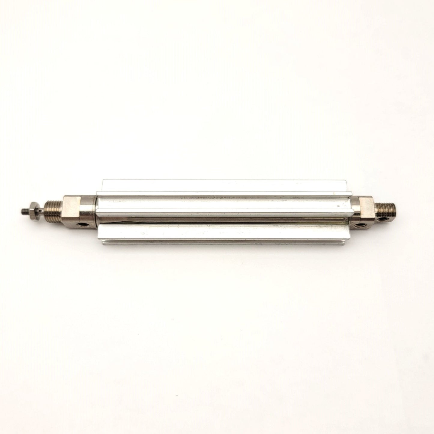 Used Airpel E9D3.0UT1T3T4 Anti-Stiction Air Cylinder Stroke: 3" 100psi Max 10-32 UNF