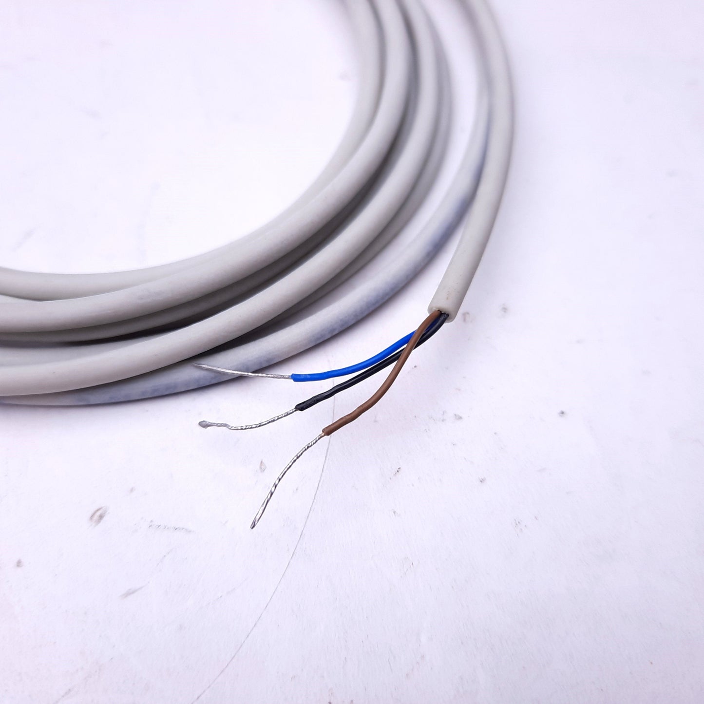 New PHD 18430-001-02 DC Inductive Proximity Switch, Round, NPN(Sink) 10-30VDC