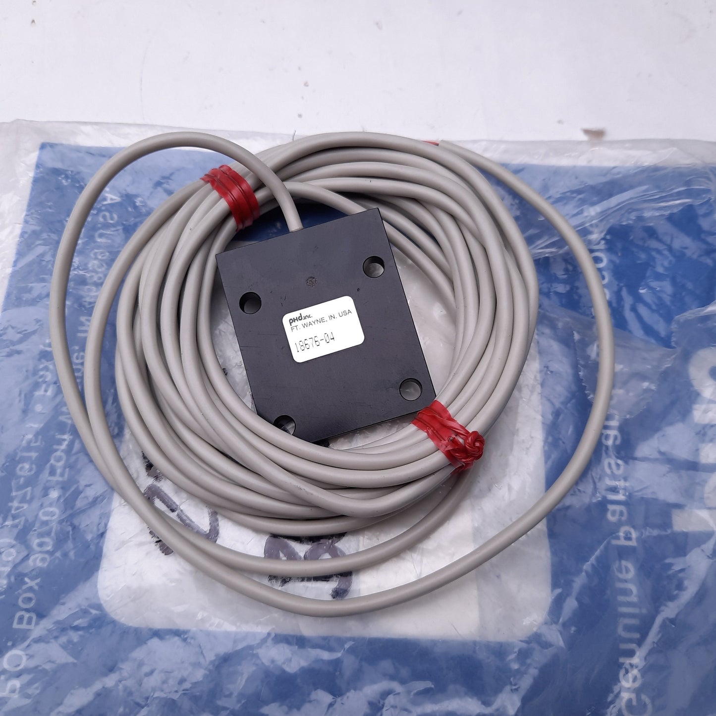 New PHD 18676-04 Hall Effect Sensor, Imperial Kit for Gripper 19x8x, 4m Cable