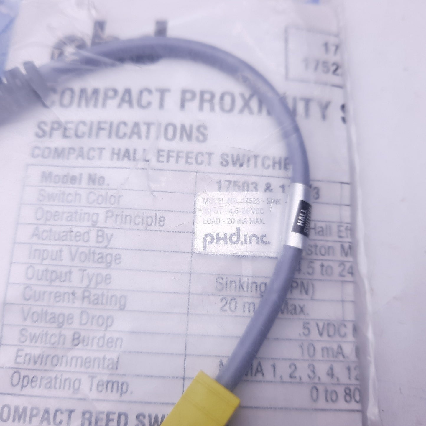 New Phd 17523-1 Cylinder Switch Proximity Sensor, Connection: 3-Pin Male
