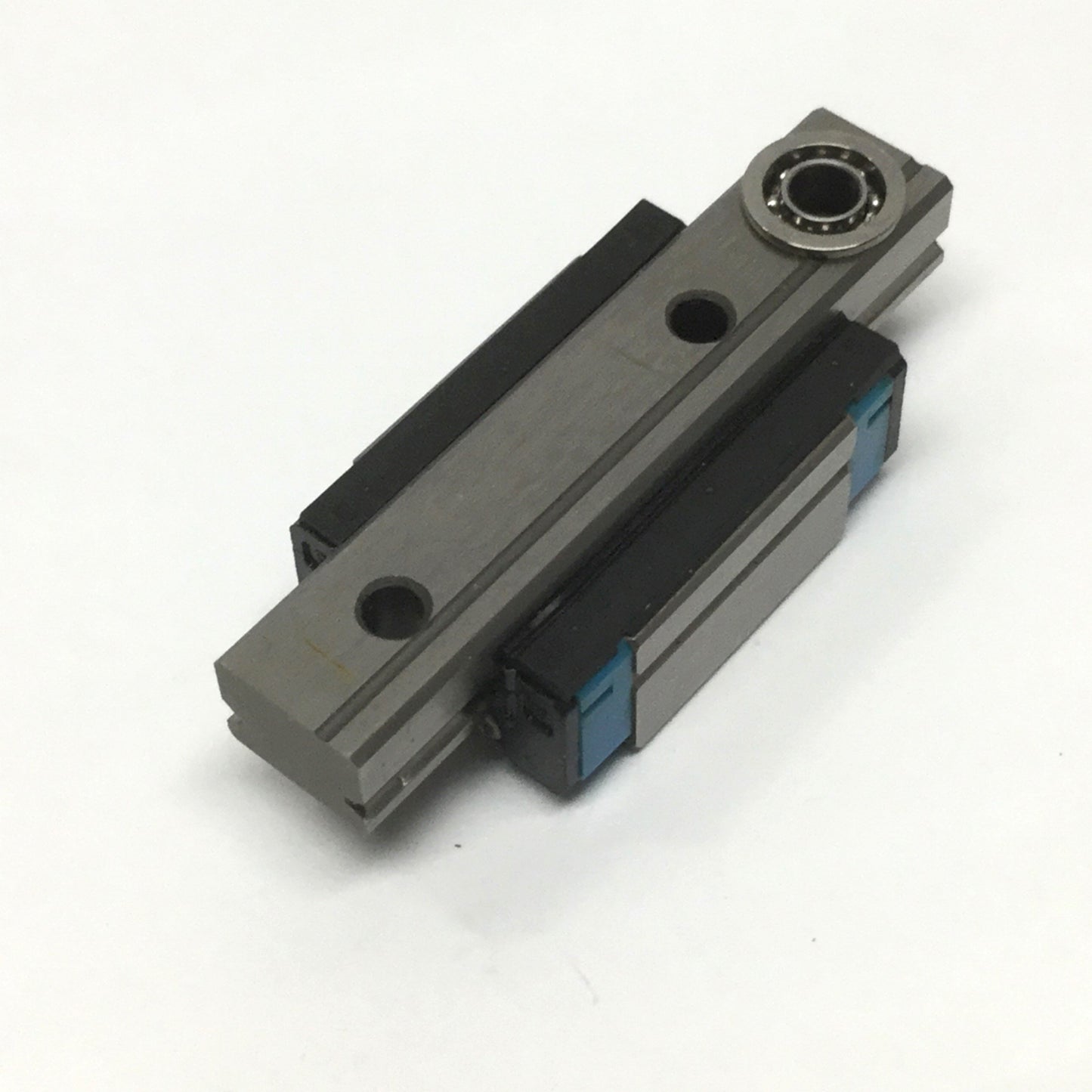 Used IKO Nippon Thompson MHD8SL C-Lube Linear Motion Slide Ball Bearing Carriage