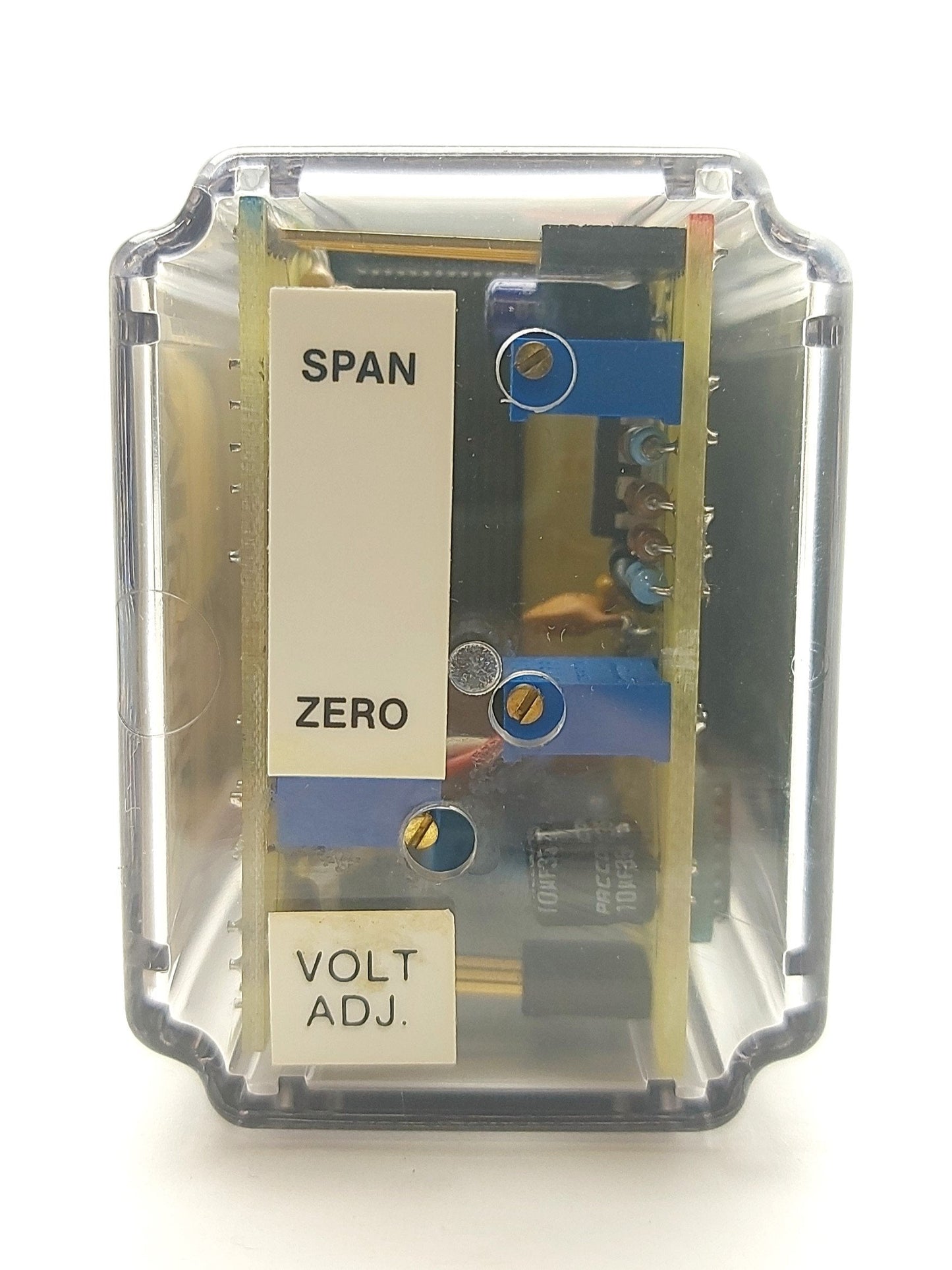 Used Wilkerson MM4051 Strain Gauge Transmitter, 1mV-1V to 0-10VDC, 10V Excit, 115VAC