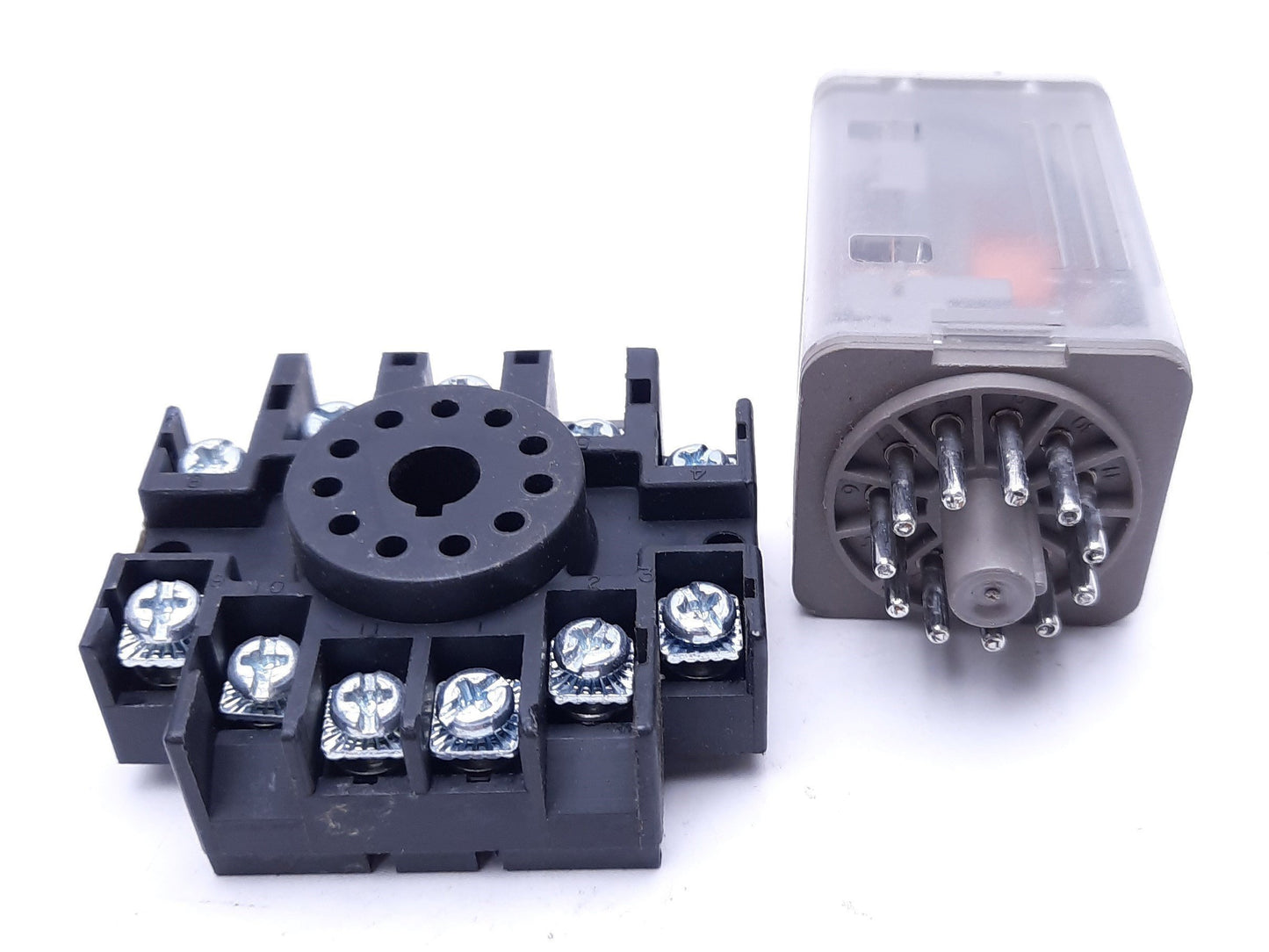 Used Allen-Bradley 700-HA33A1 Relay With CAT 700-HN126 Ser A Base, 3PDT, 120VAC Coil