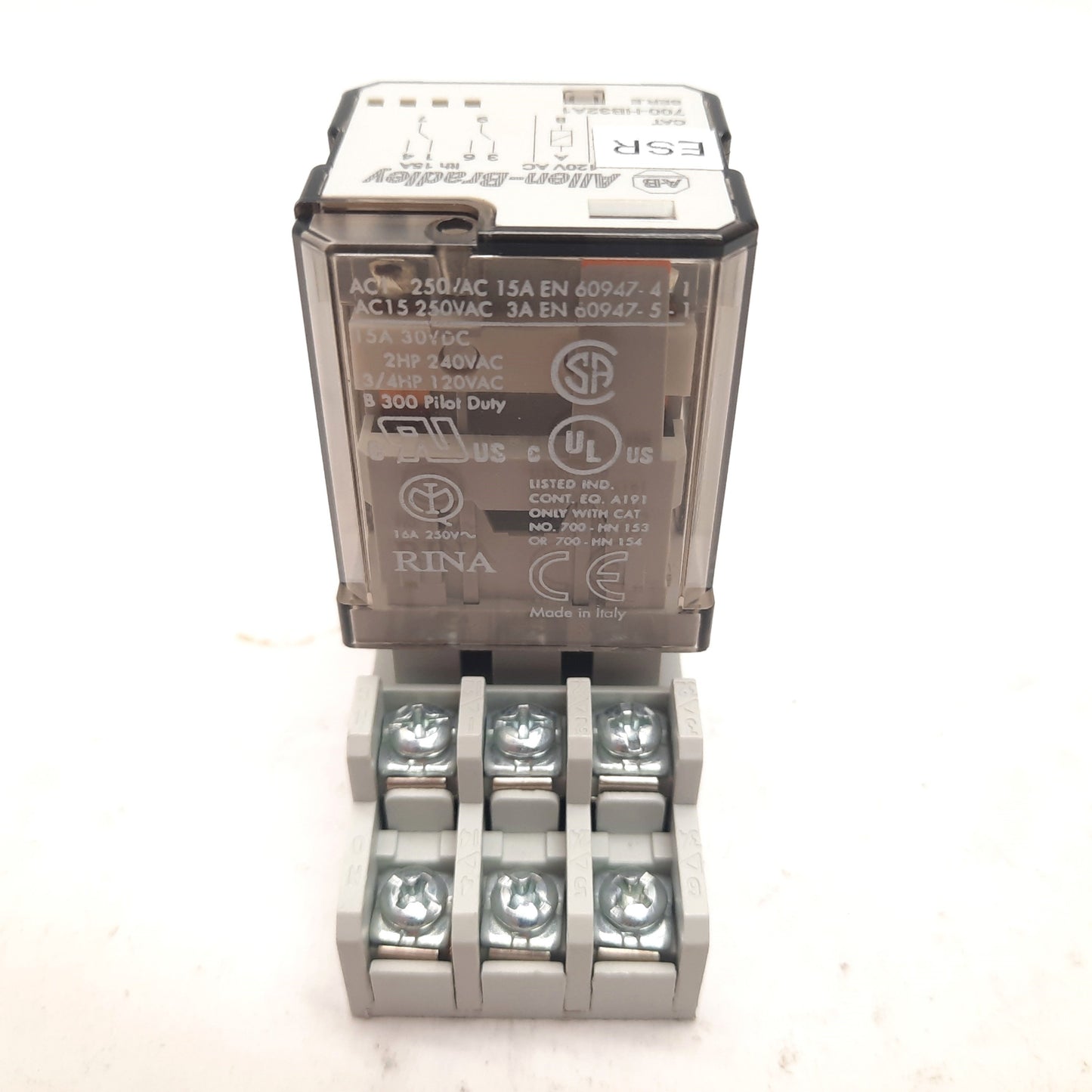Used Allen Bradley 700-HB32A1 Control Relays 120VAC Coil 700-HN154 Socket