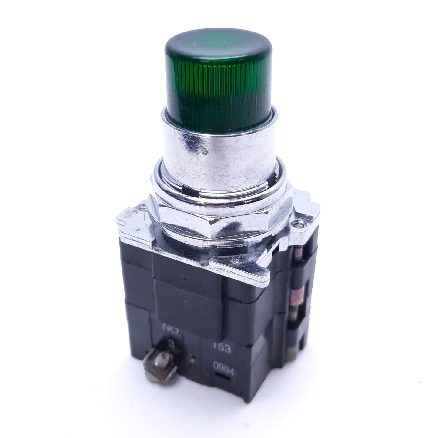 Used Cutler-Hammer 0994 T53 Green Illuminated Push Button Switch, 120V, 6.3V Lamp