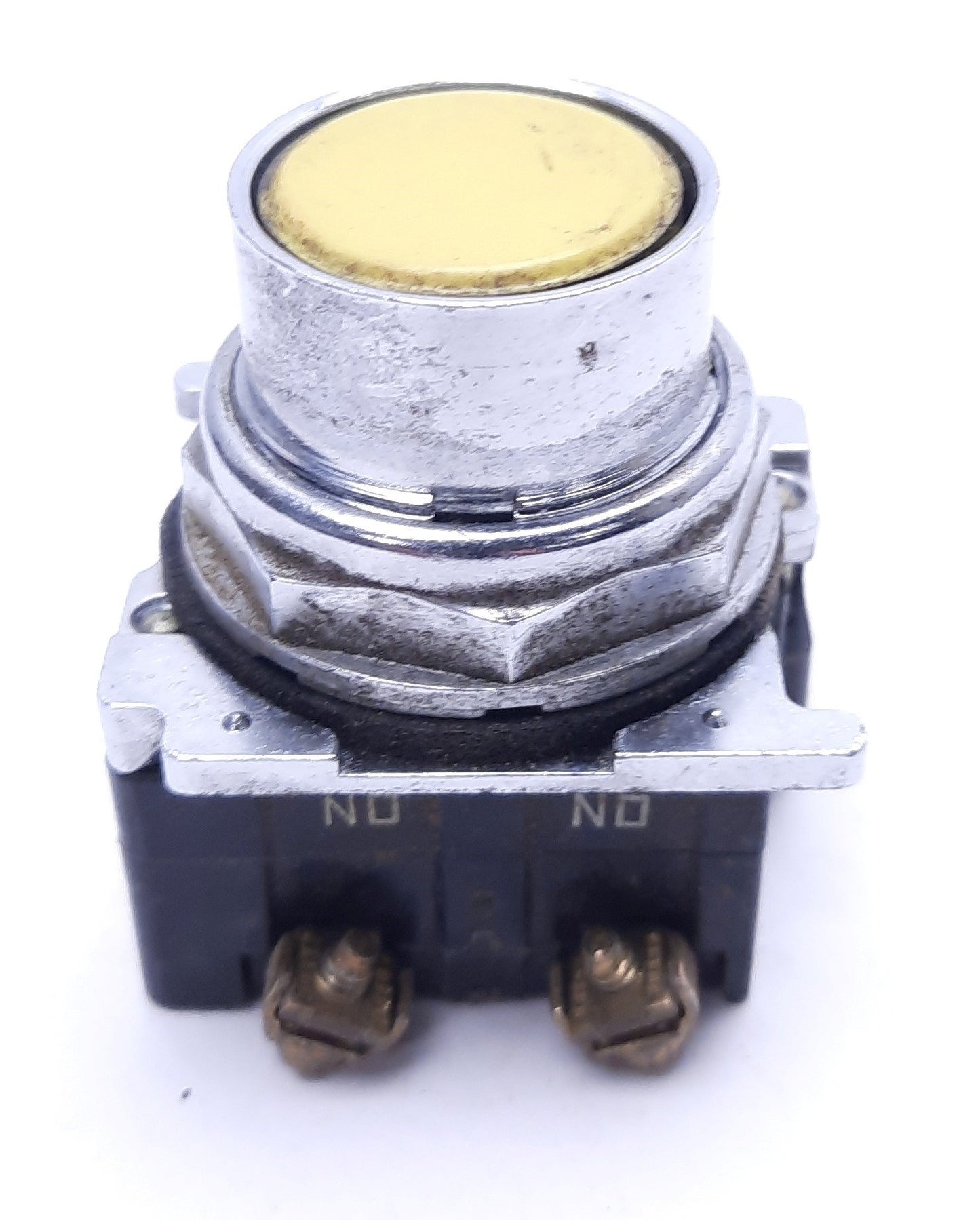 Used Cutler-Hammer 10250T 4086 Yellow Momentary Push Button Switch 600VAC 250VDC