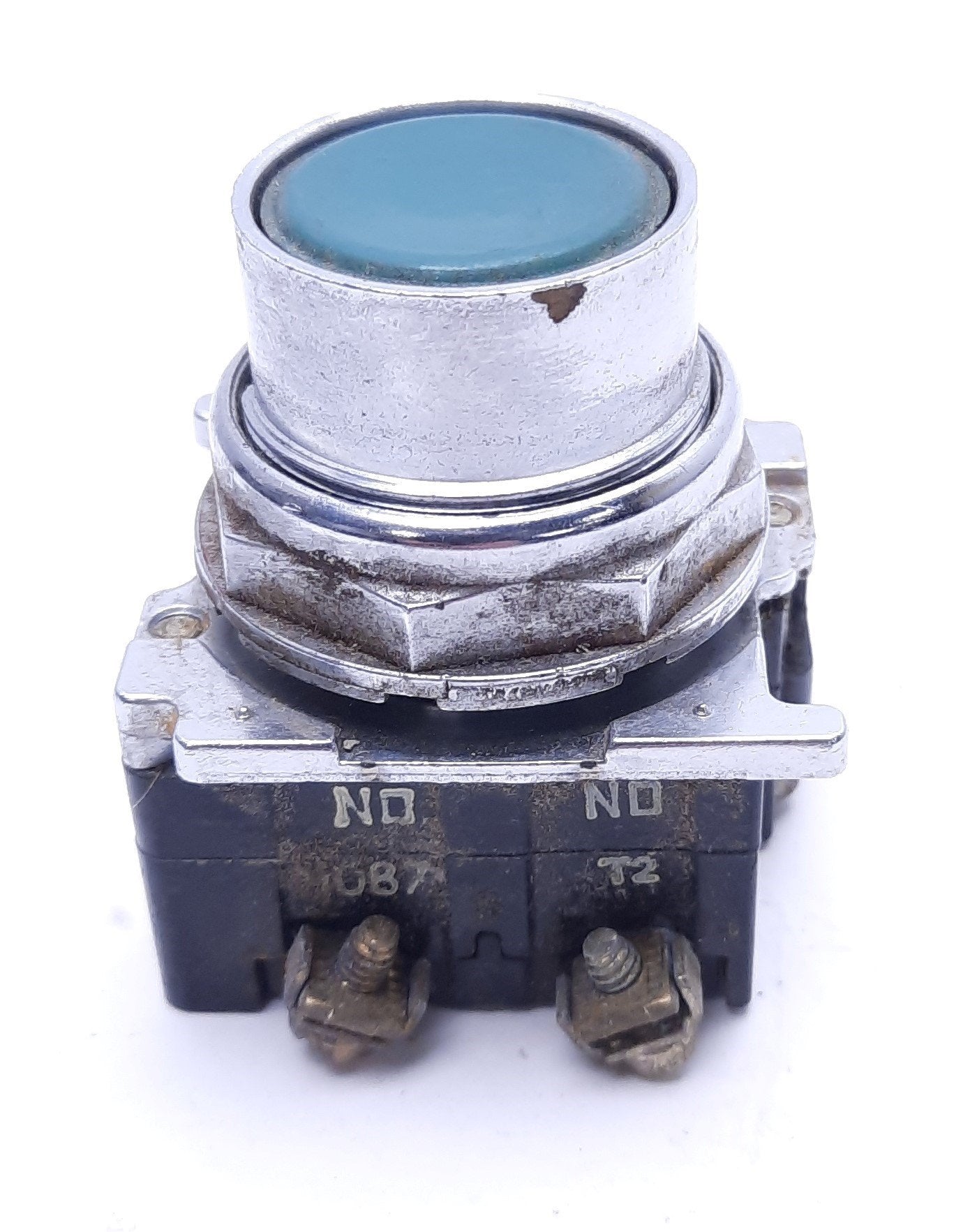Used Cutler-Hammer 10250T 4087 Green Momentary Push Button Switch 600VAC 250VDC