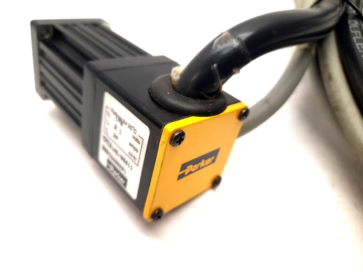 Used Parker CM161AE-00611 Compumotor Servo Motor 170V, 2.1A *Insulation Is Damaged*