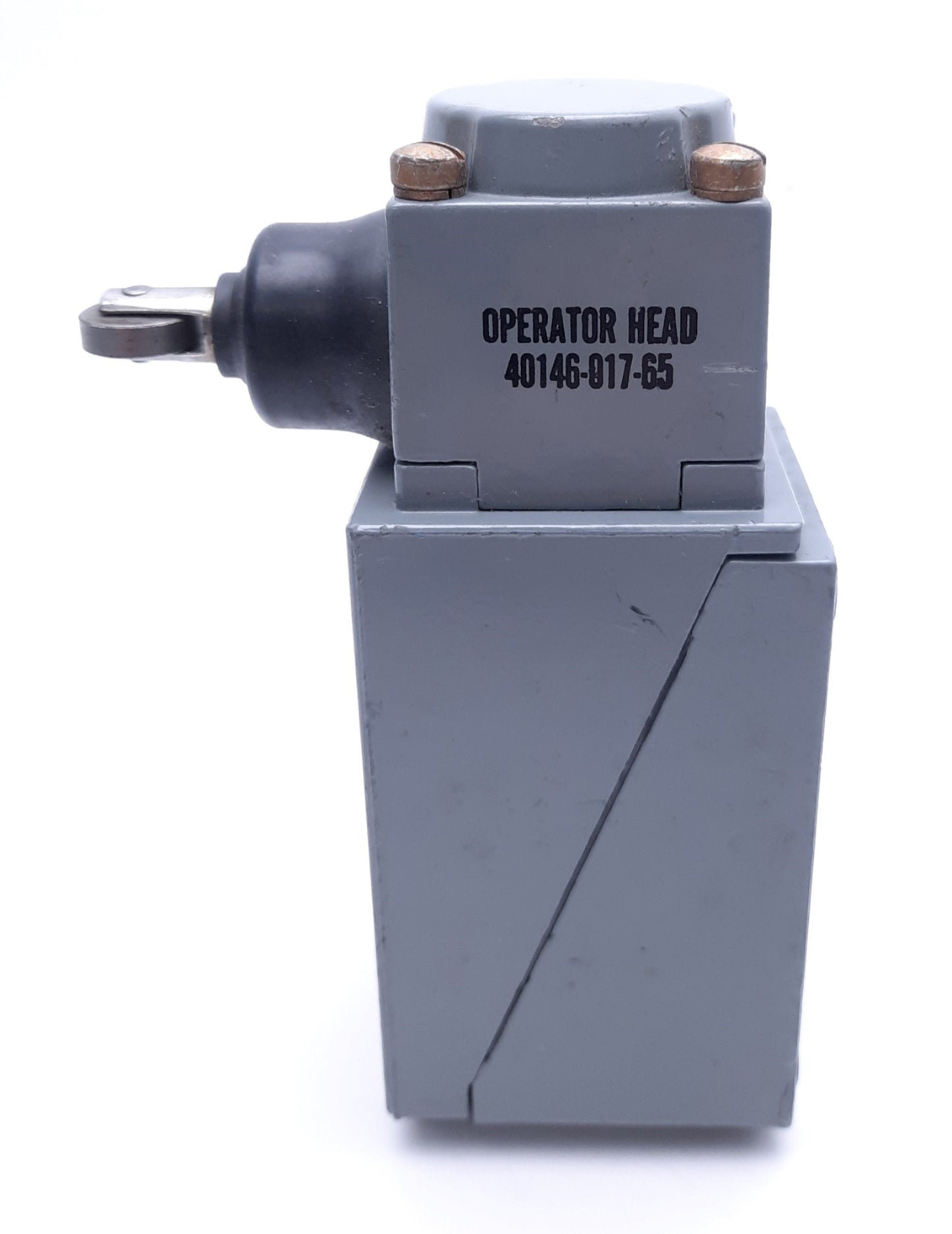 Used Allen-Bradley 802T-KIP Series F Oiltight Limit Switch 1/2" NPT Threaded Ports