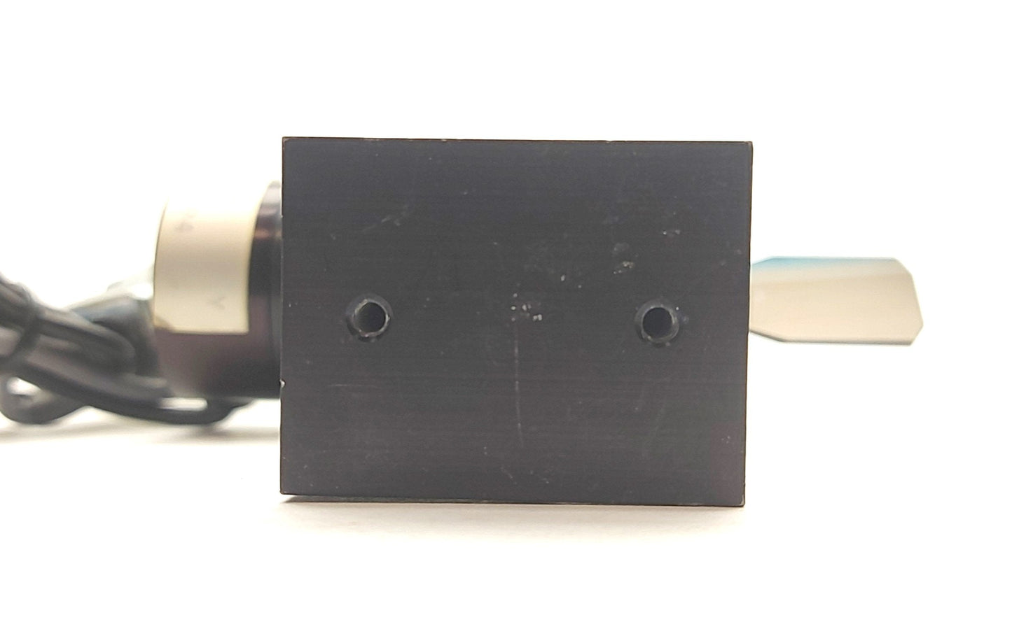 Used Cambridge Technology 6230M Y Galvanometer & Mirror Y-Axis 40ø 10.6?m DB9 Male