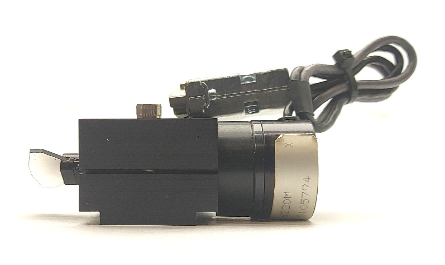Used Cambridge Technology 6230M X Galvanometer & Mirror X-Axis 40ø 10.6?m DB9 Male