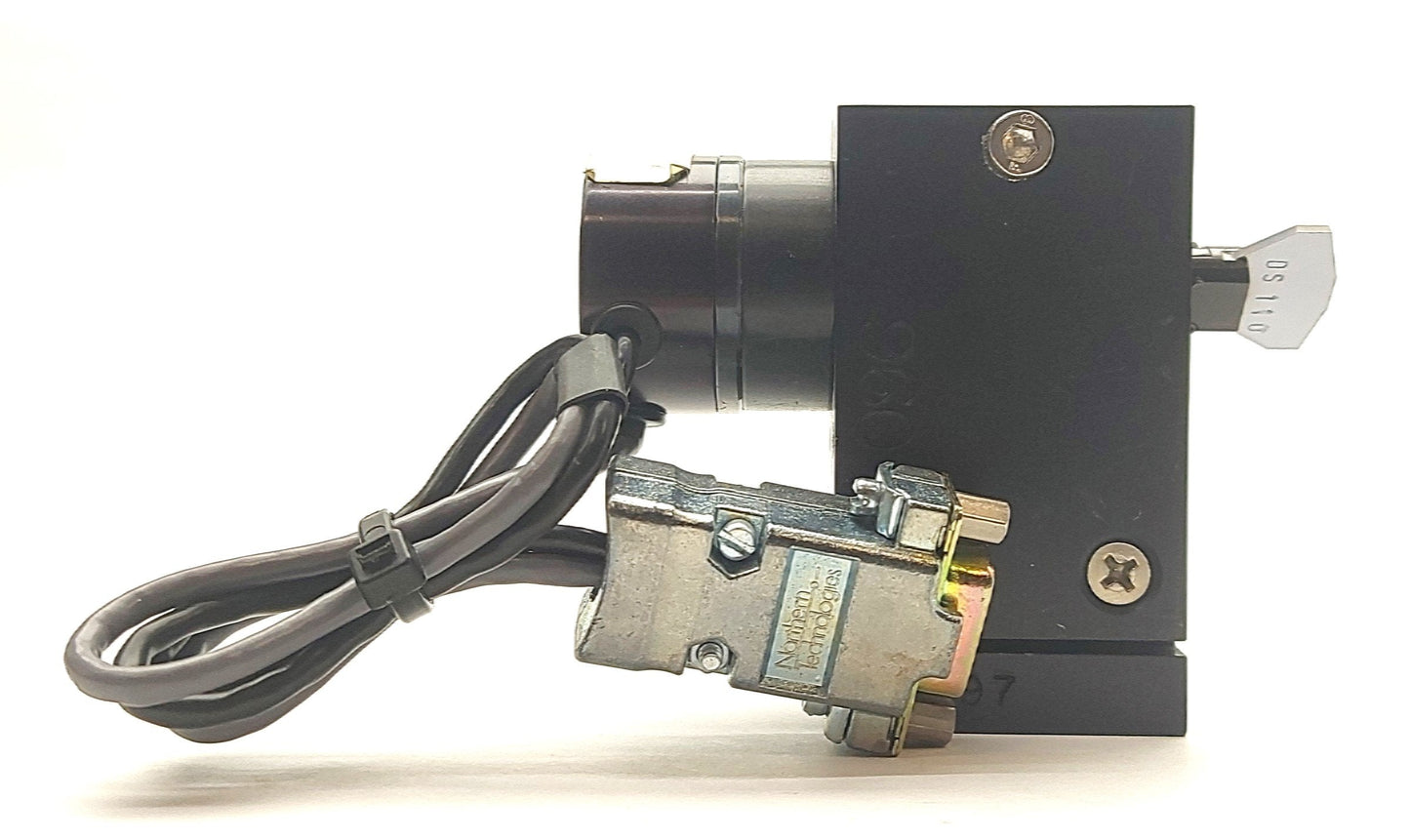 Used Cambridge Technology 6230M X Galvanometer & Mirror X-Axis 40ø 10.6?m DB9 Male