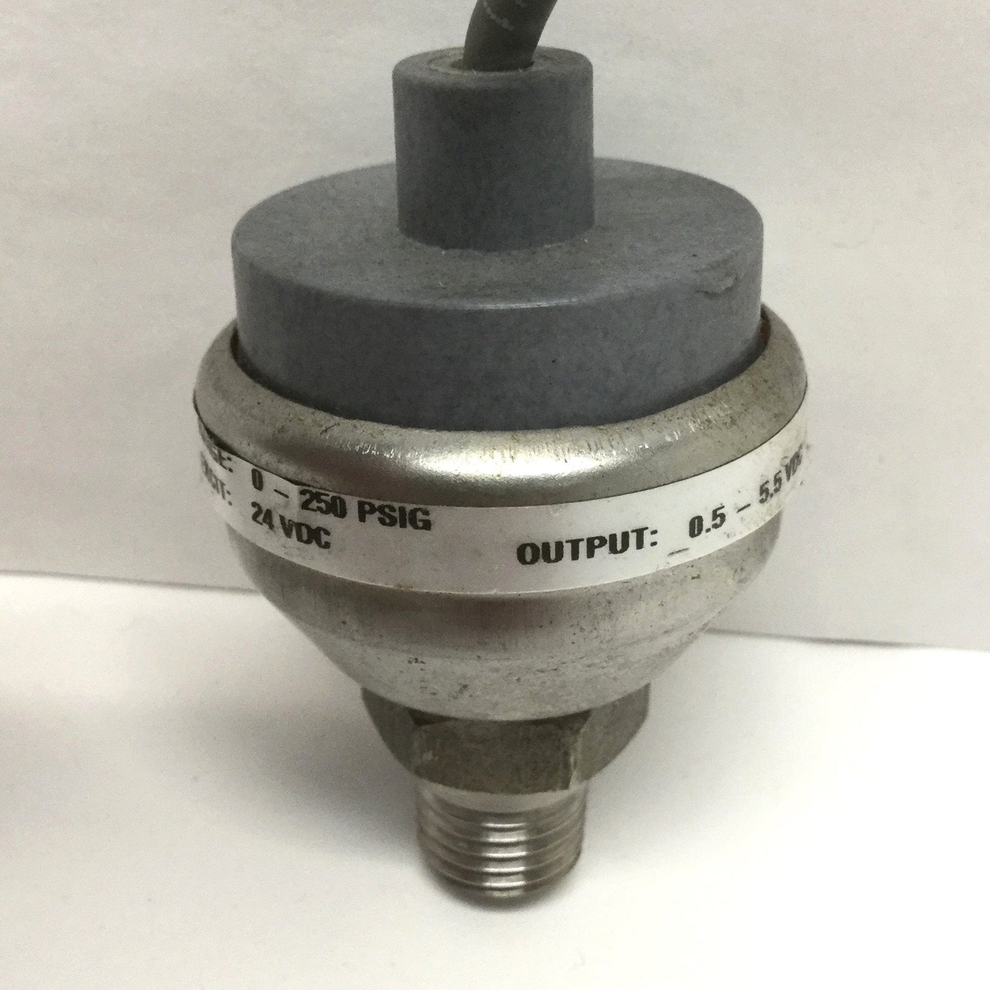 Used Cole-Parmer 68075-50 Pressure Transducer Transmitter 250psi, 0.5-5.5VDC, 1/4"NPT
