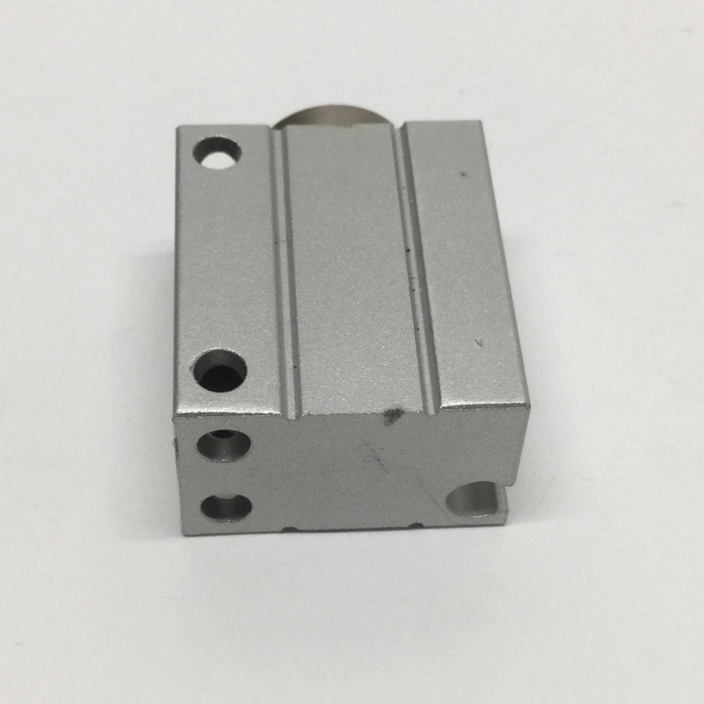 Used SMC CDUJB10-8D Mini Free-Mount Cylinder, 10mm Bore, 8mm Stroke, 0.7MPa M3 Ports
