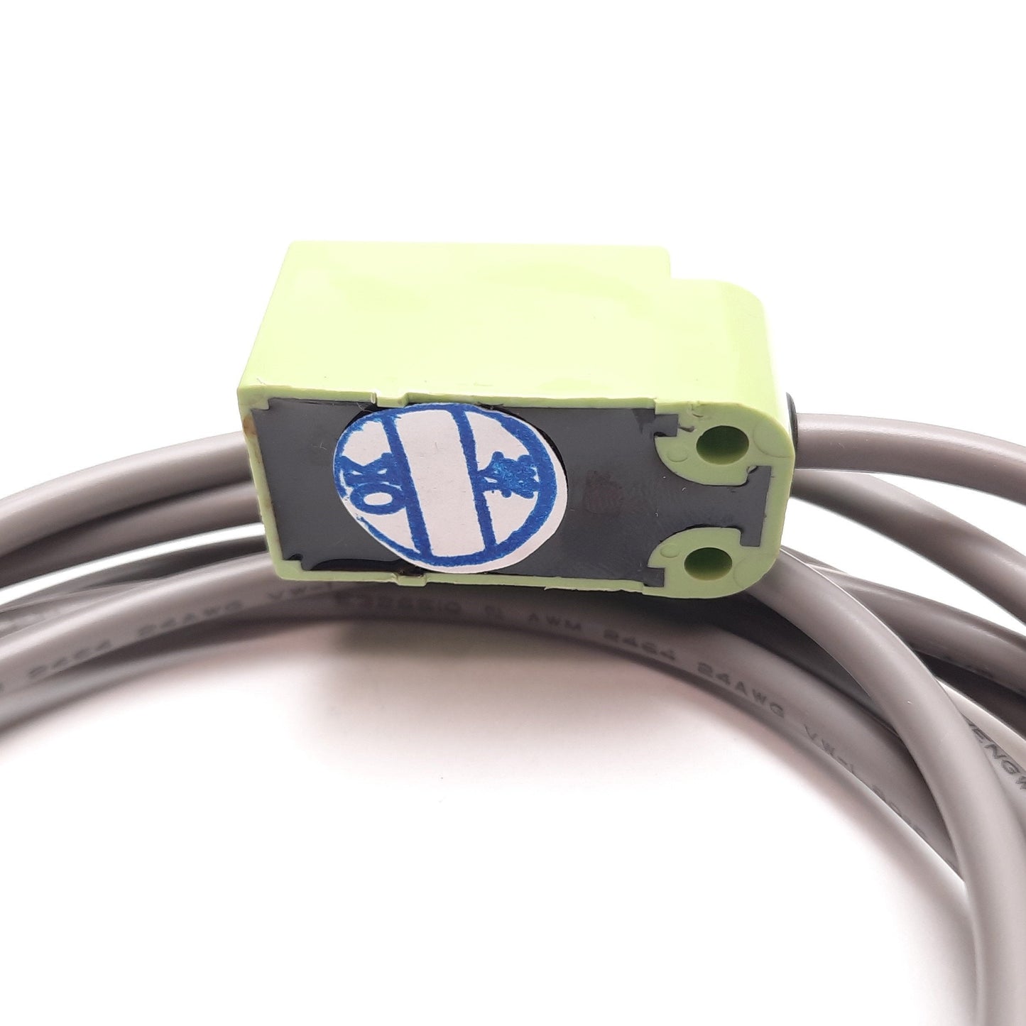New Highly S18-05N-1 Inductive Proximity Sensor Switch, 5mm, 10-30VDC, 2m Cable