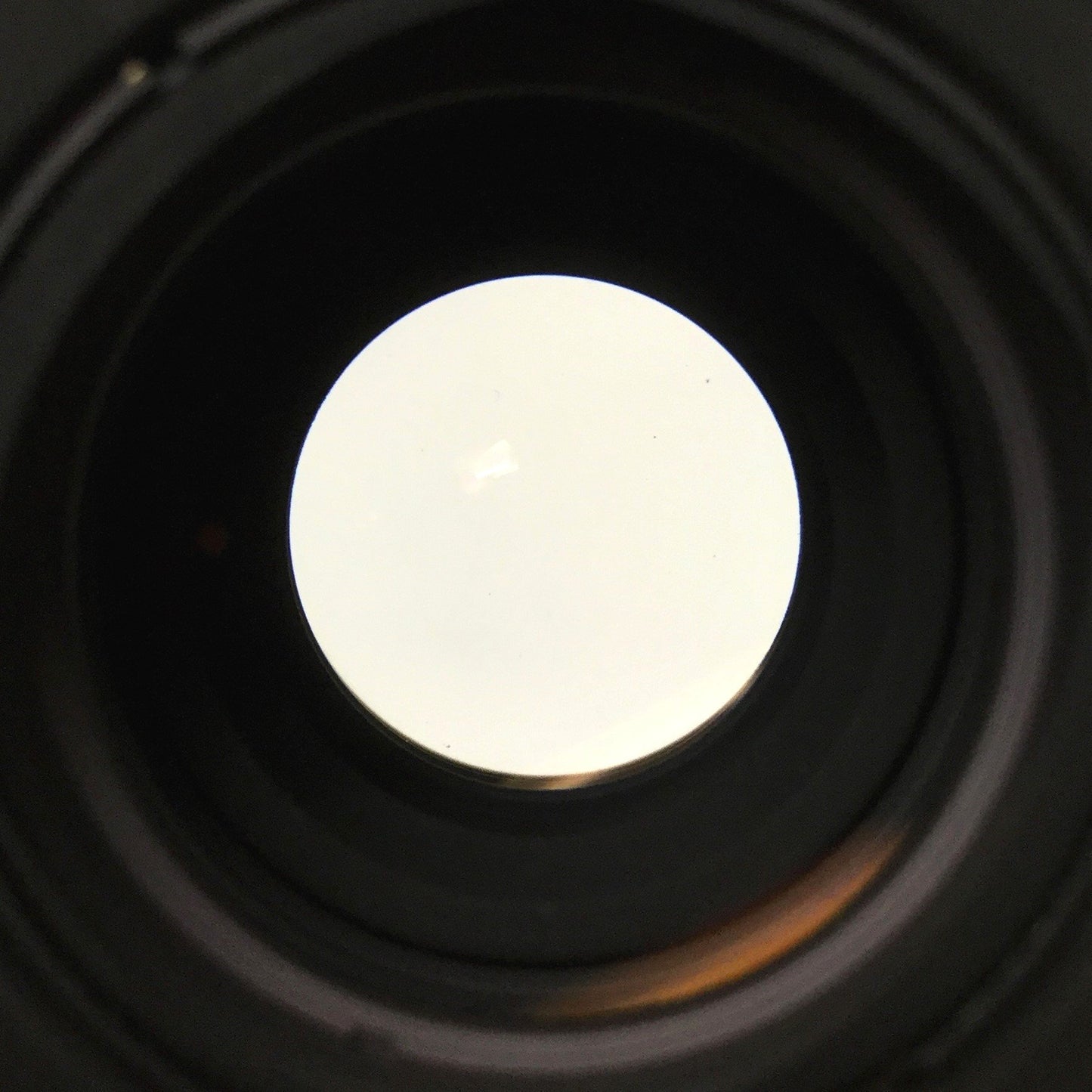 For parts or not working Olympus E.Zuiko Auto-T Machine Vision Camera Lens, 135mm, F/3.5-22 *Doesn't Lock