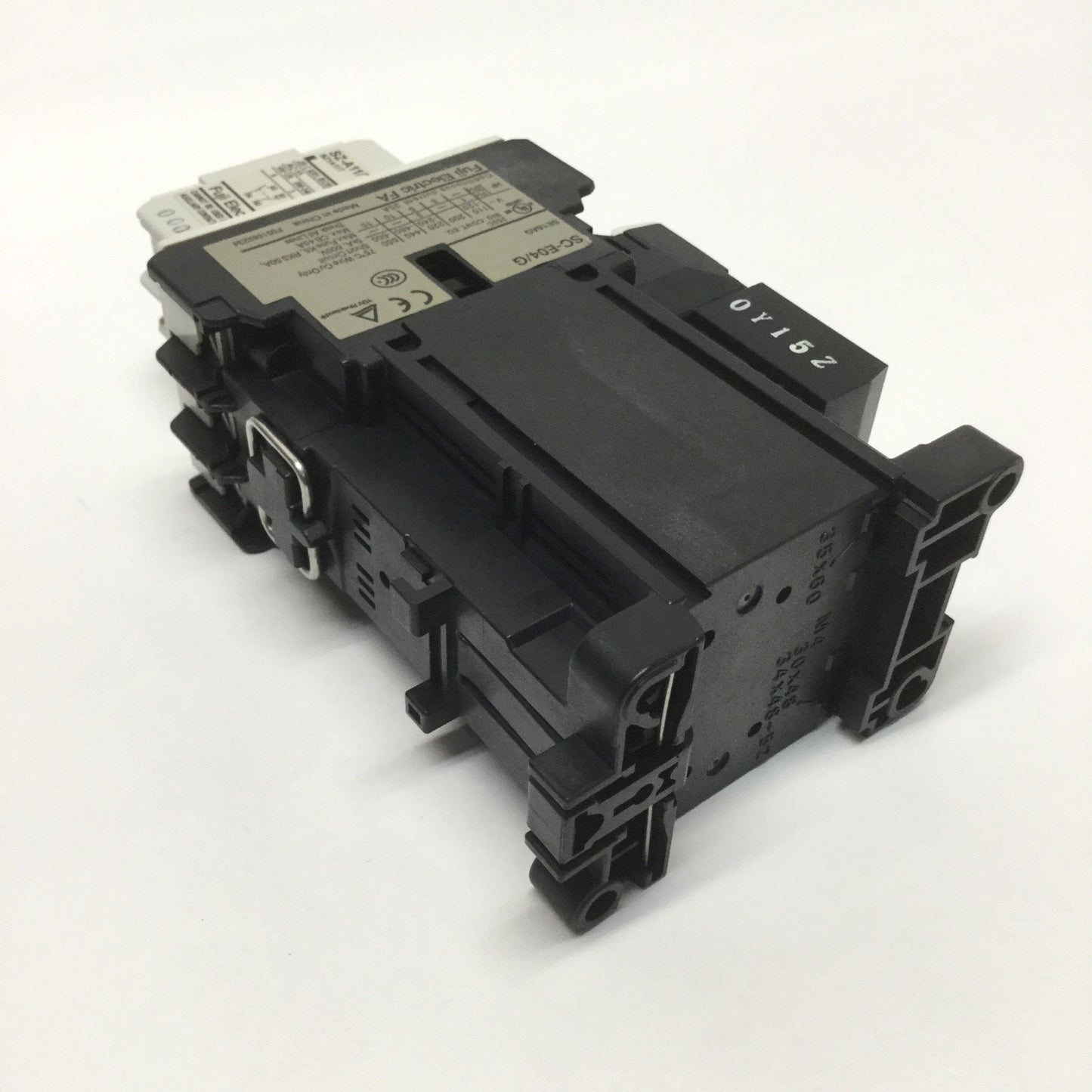 New – Open box Fuji Electric SC-E04/G IEC Contactor 600VAC 18A 3PH, 24VDC Coil w/Aux 1NO-1NC