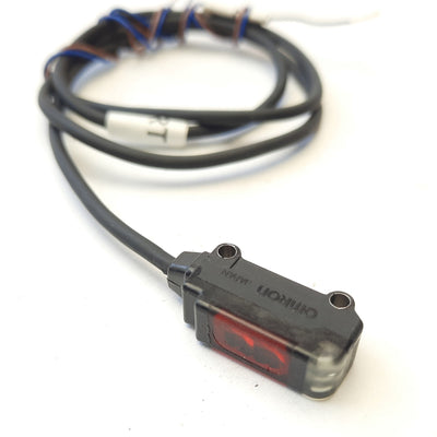 Used Omron E3T-SR21 Retro-Reflective Photoelectric Sensor, NPN, 100mm-200mm, 12-24VDC