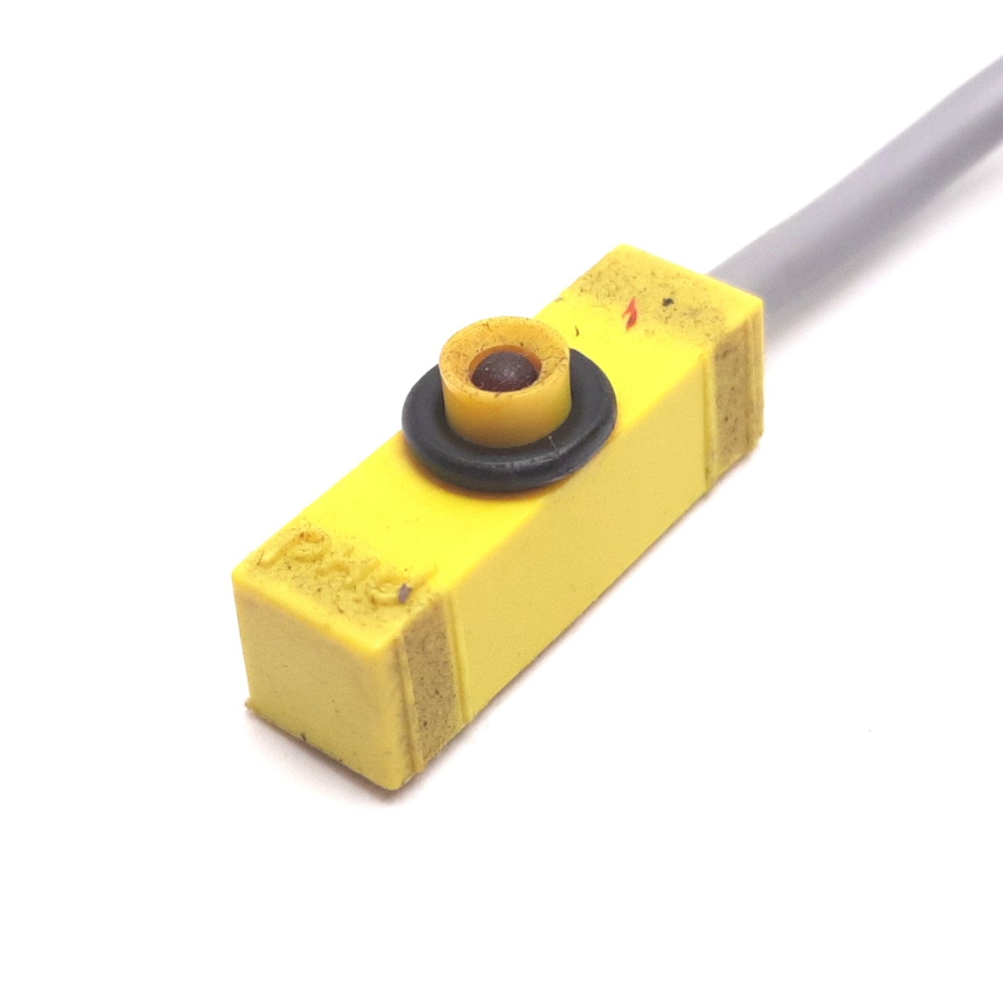 Used PHD 17523-1 Cylinder Switch Proximity Sensor, 3-Pin Male, W/ 17000-32-0 Bracket
