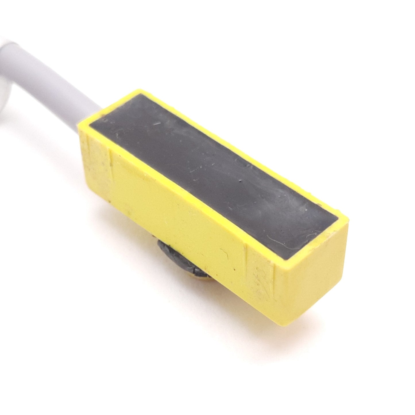 Used PHD 17523-1 Cylinder Switch Proximity Sensor, 3-Pin Male, W/ 17000-34-0 Bracket