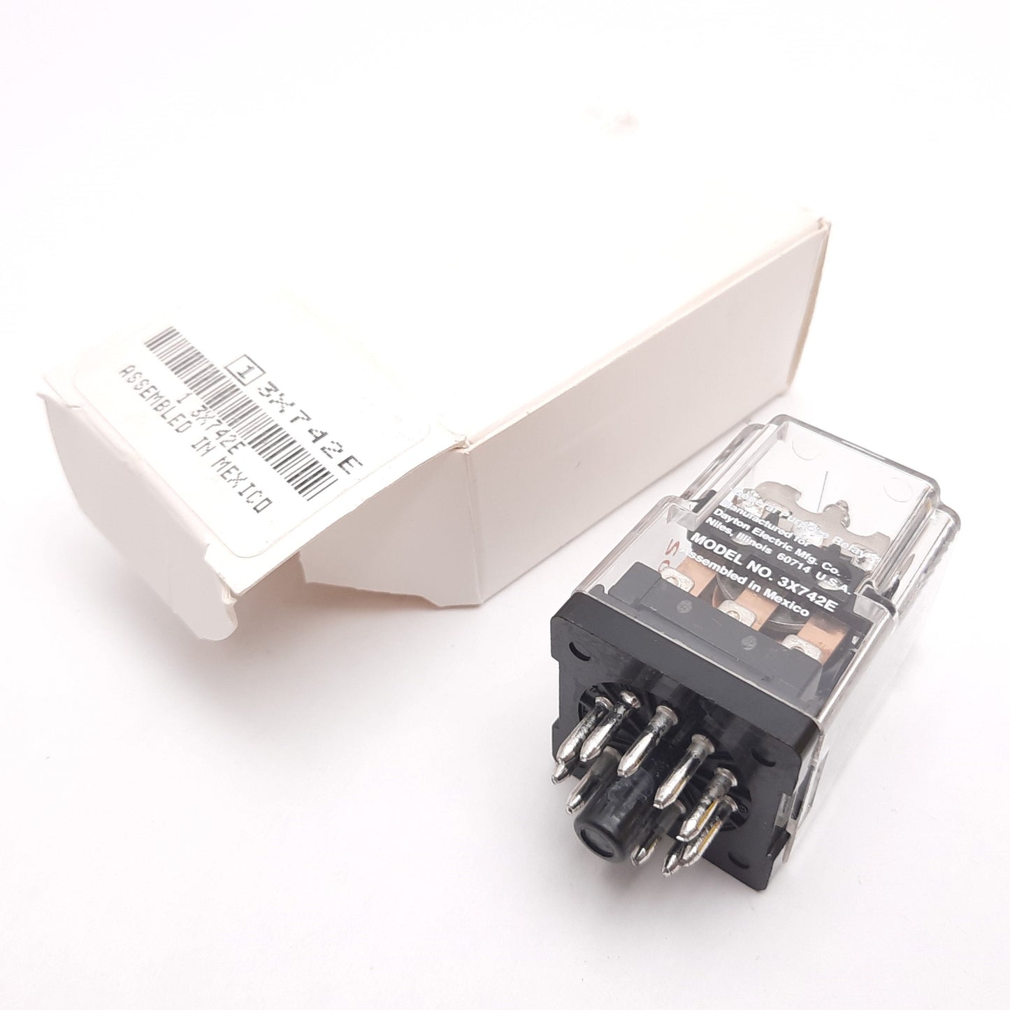 New Dayton 3X742E Ice Cube Relay, 3PDT, Coil: 120VAC, Rating: 10A 120VAC 6A 250VAC