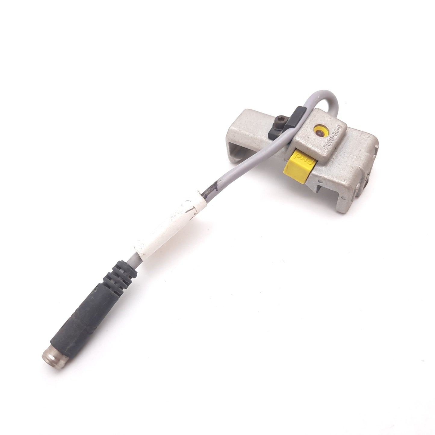 Used PHD 17523-1 Cylinder Switch Proximity Sensor, 3-Pin Male With 17000-34-0 Bracket