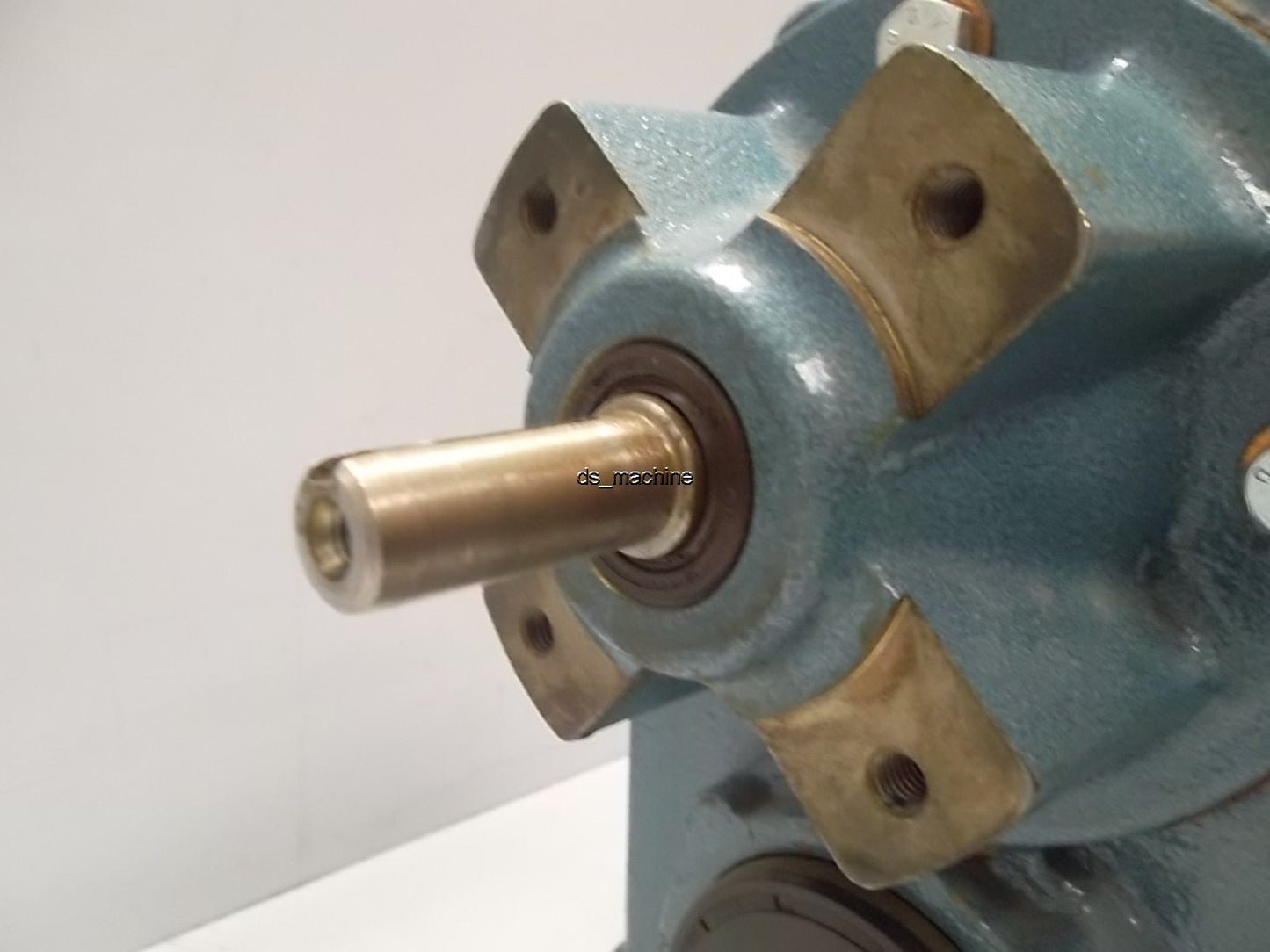 Used David Brown DB Radicon F0420 Speed Reducer 8:1 Ratio, 1"-ID, 5/8"-OD