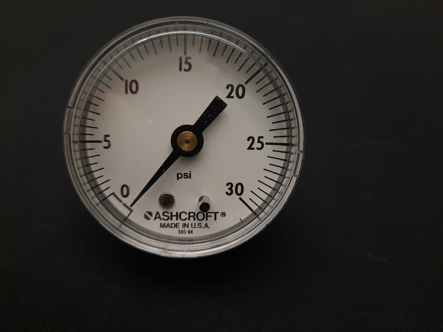 New Ashcroft 214-205/GB030 Pressure Gauge 2" 30psi, 1/4" NPT